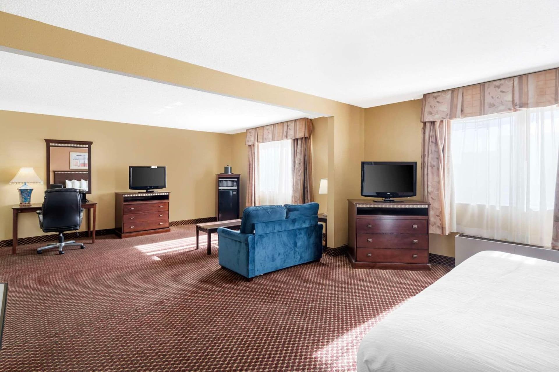 Quality Inn & Suites Bloomington University Area gallery photo in Bloomington, IL — image 9