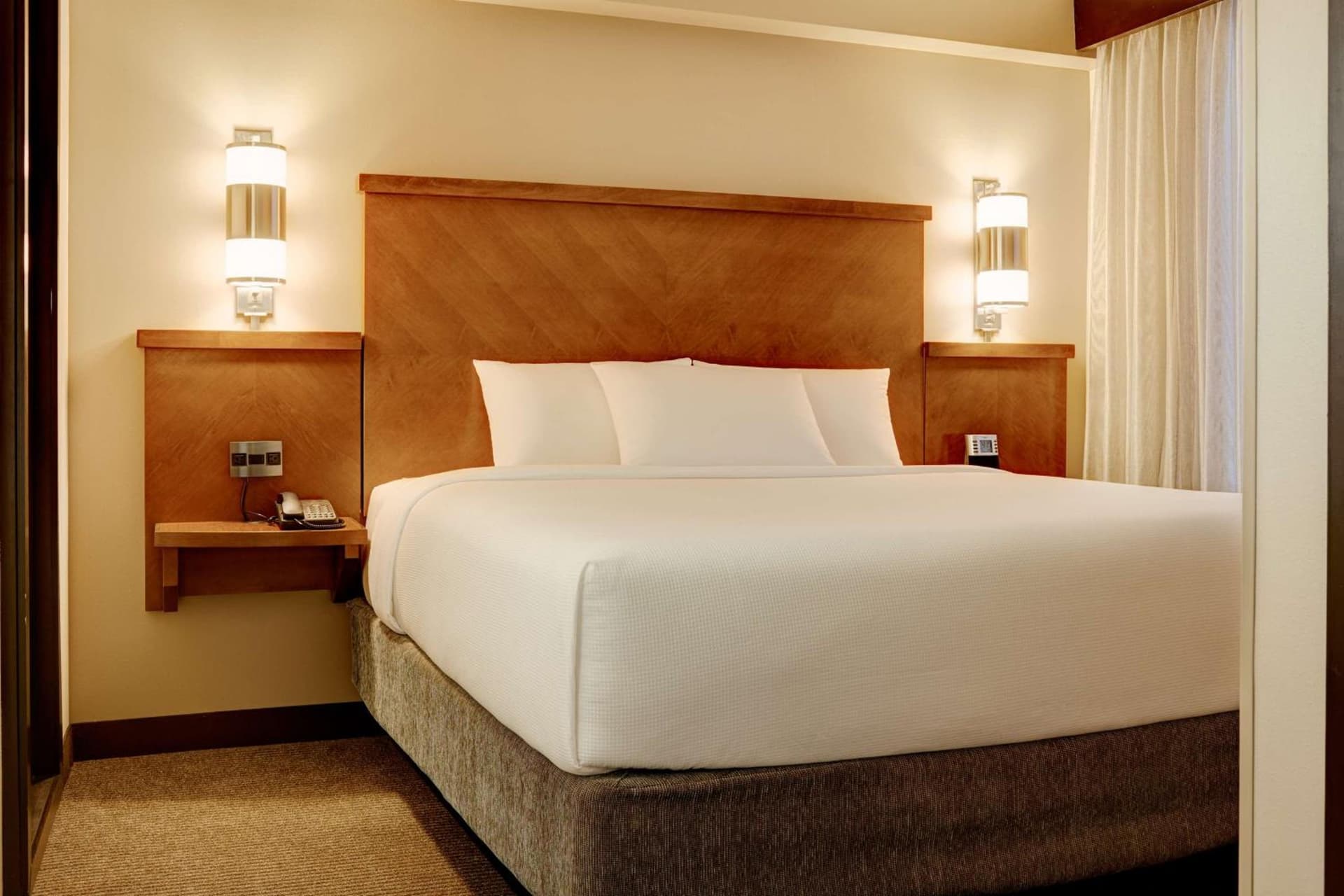 Hyatt Place Salt Lake City Downtown / The Gateway gallery photo in Salt Lake City, UT — image 10