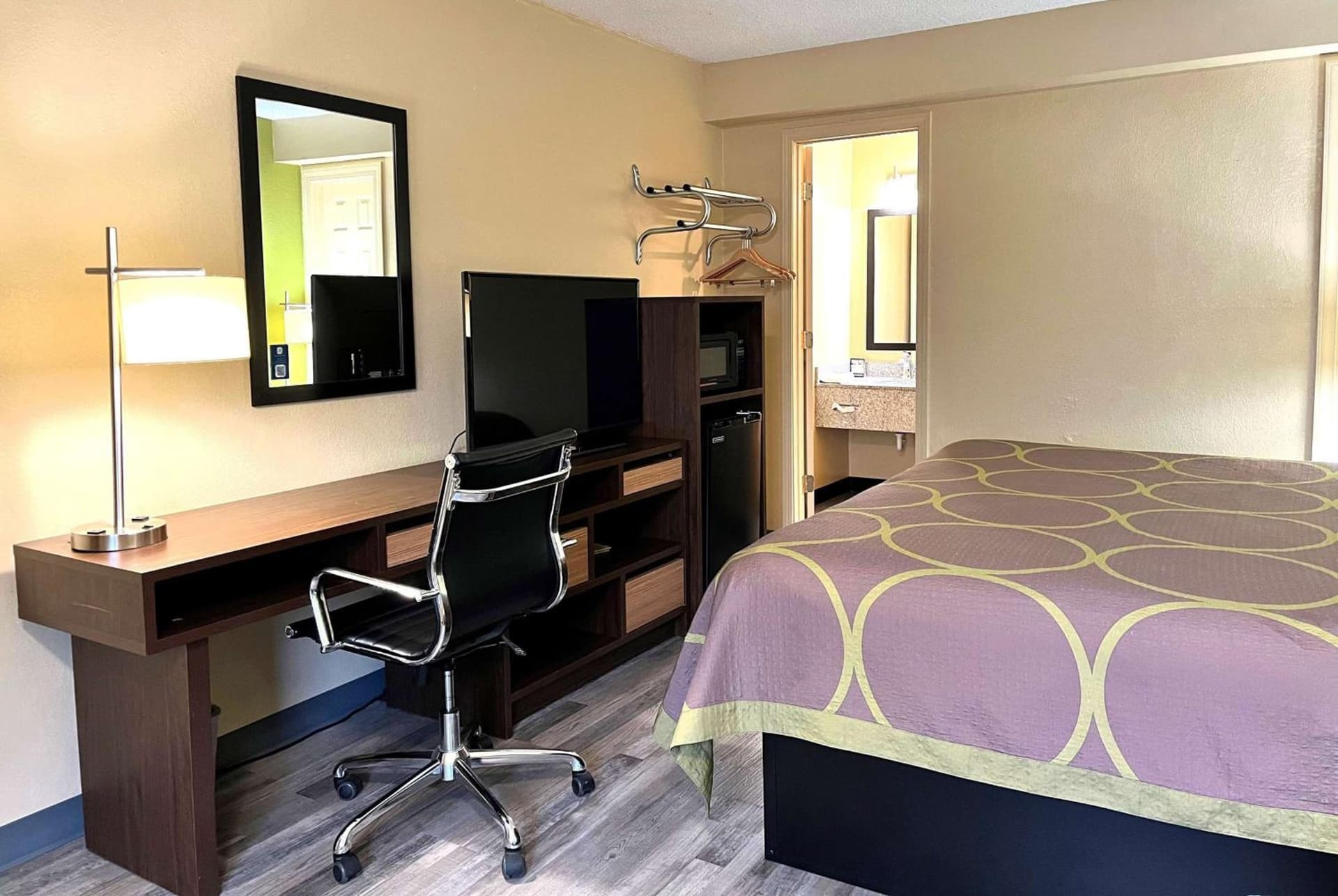 Super 8 by Wyndham Lafayette / Purdue Area property views in Lafayette, IN — gallery photo 3