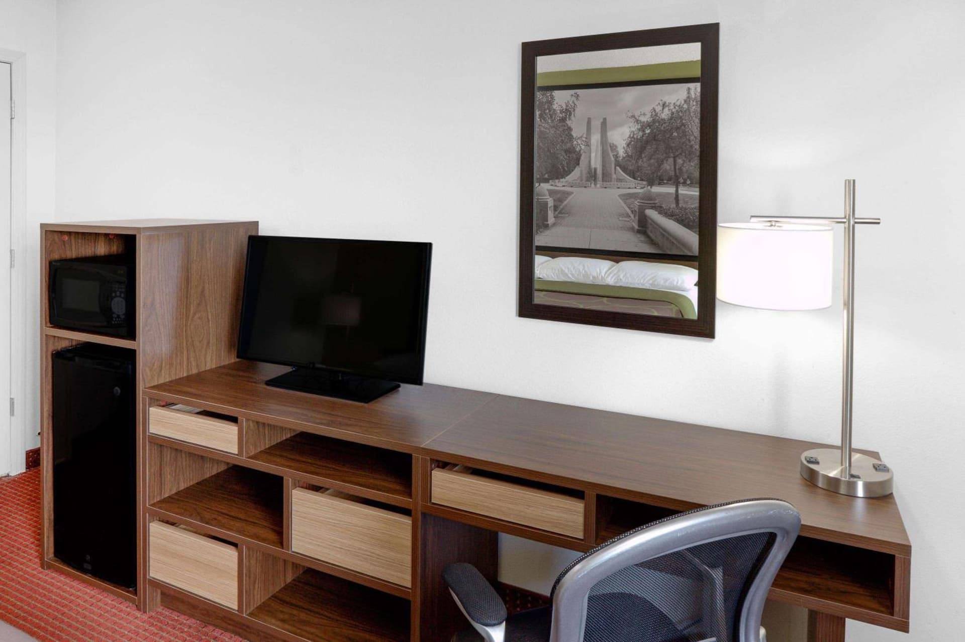 Super 8 by Wyndham Lafayette / Purdue Area gallery photo in Lafayette, IN — image 36
