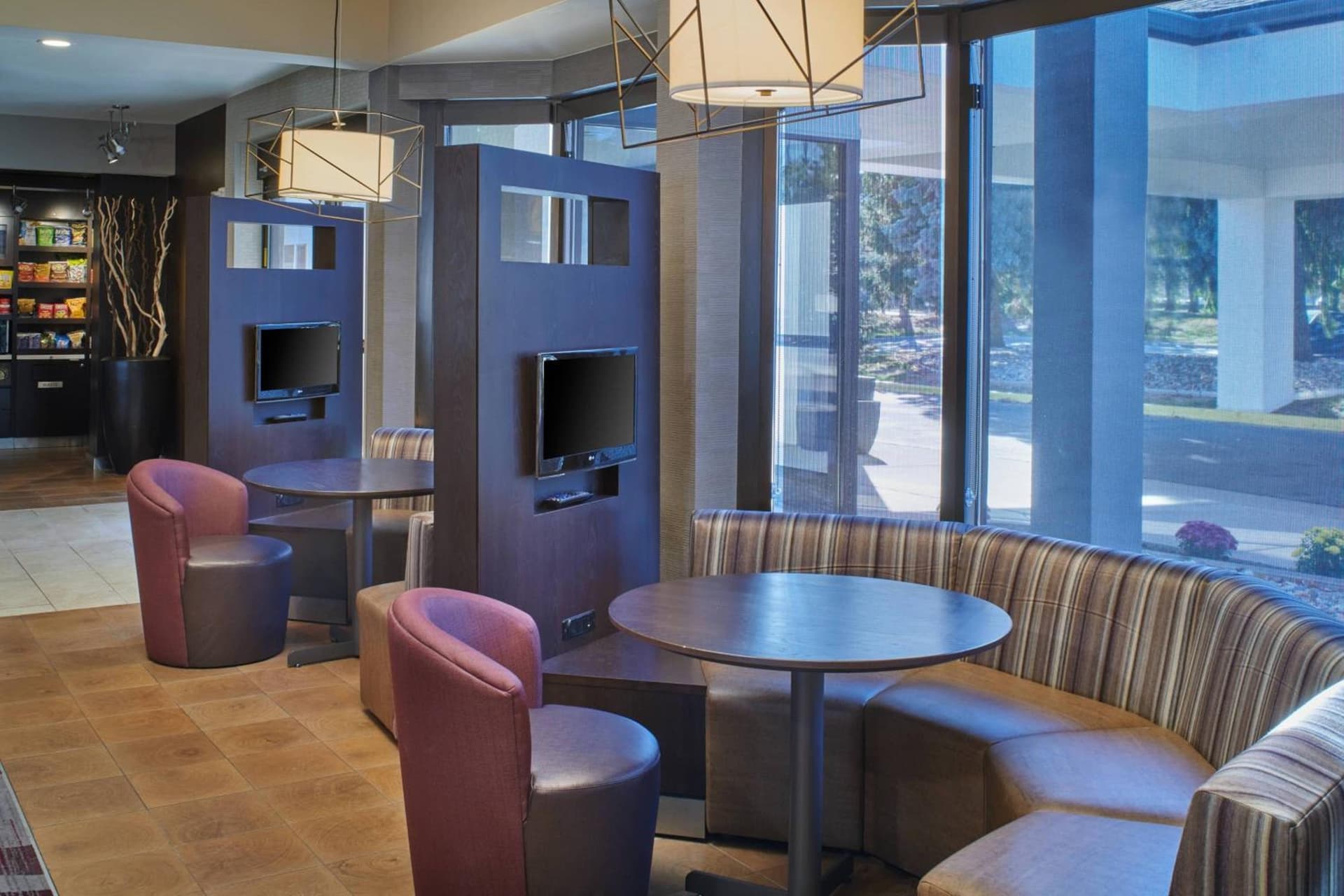 Courtyard by Marriott Detroit Warren gallery photo in Warren, MI — image 13