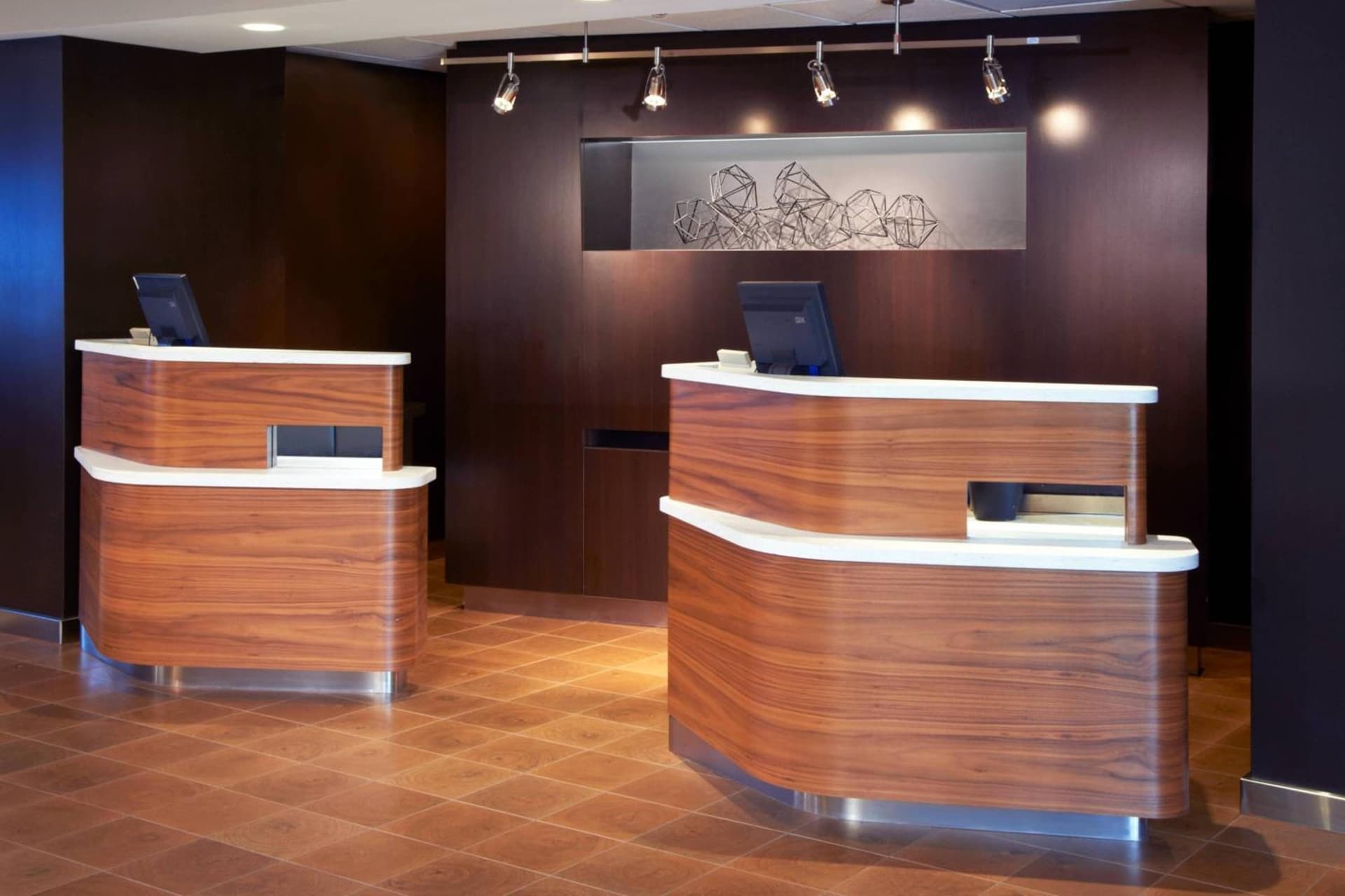 Courtyard by Marriott Detroit Warren interior in Warren, MI — gallery photo 2