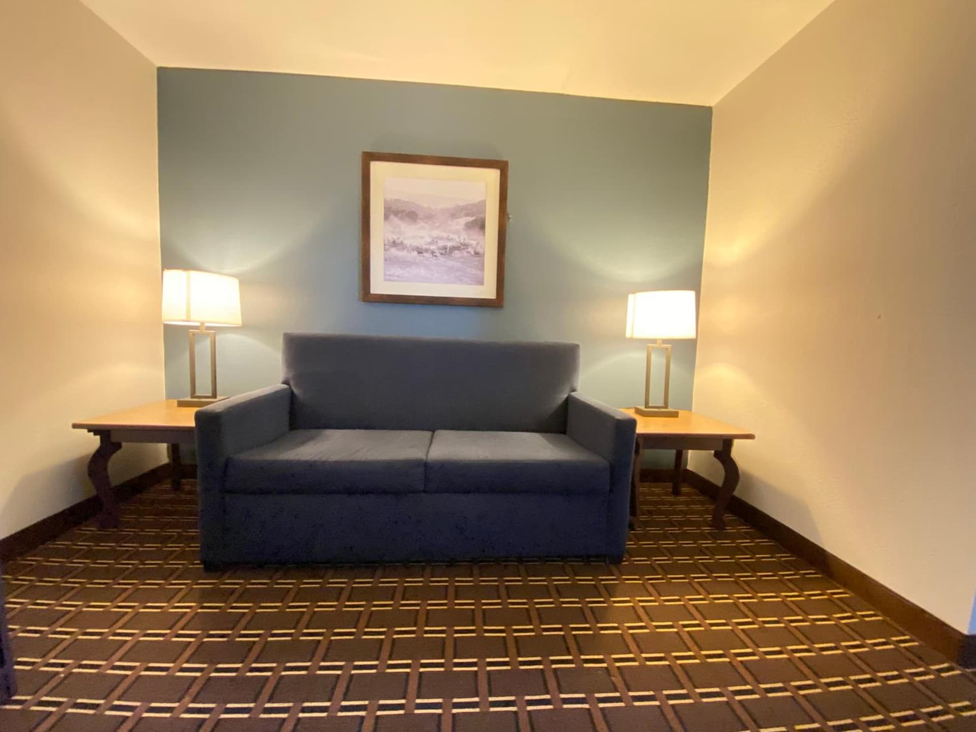 Tombstone Grand Hotel, a Baymont by Wyndham interior in Tombstone, AZ — gallery photo 2