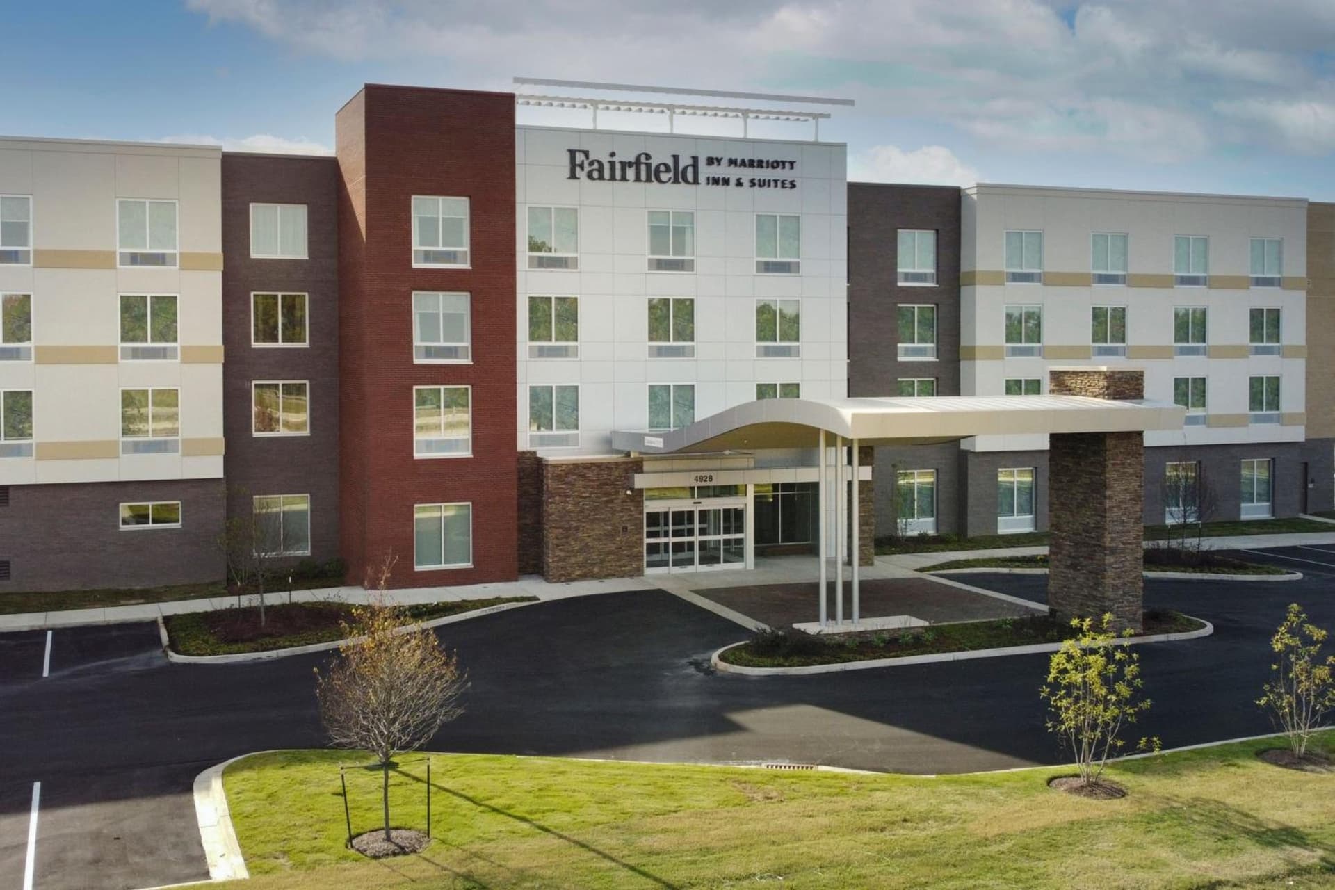 Fairfield by Marriott Inn & Suites Memphis Arlington interior in Arlington, TN — gallery photo 2