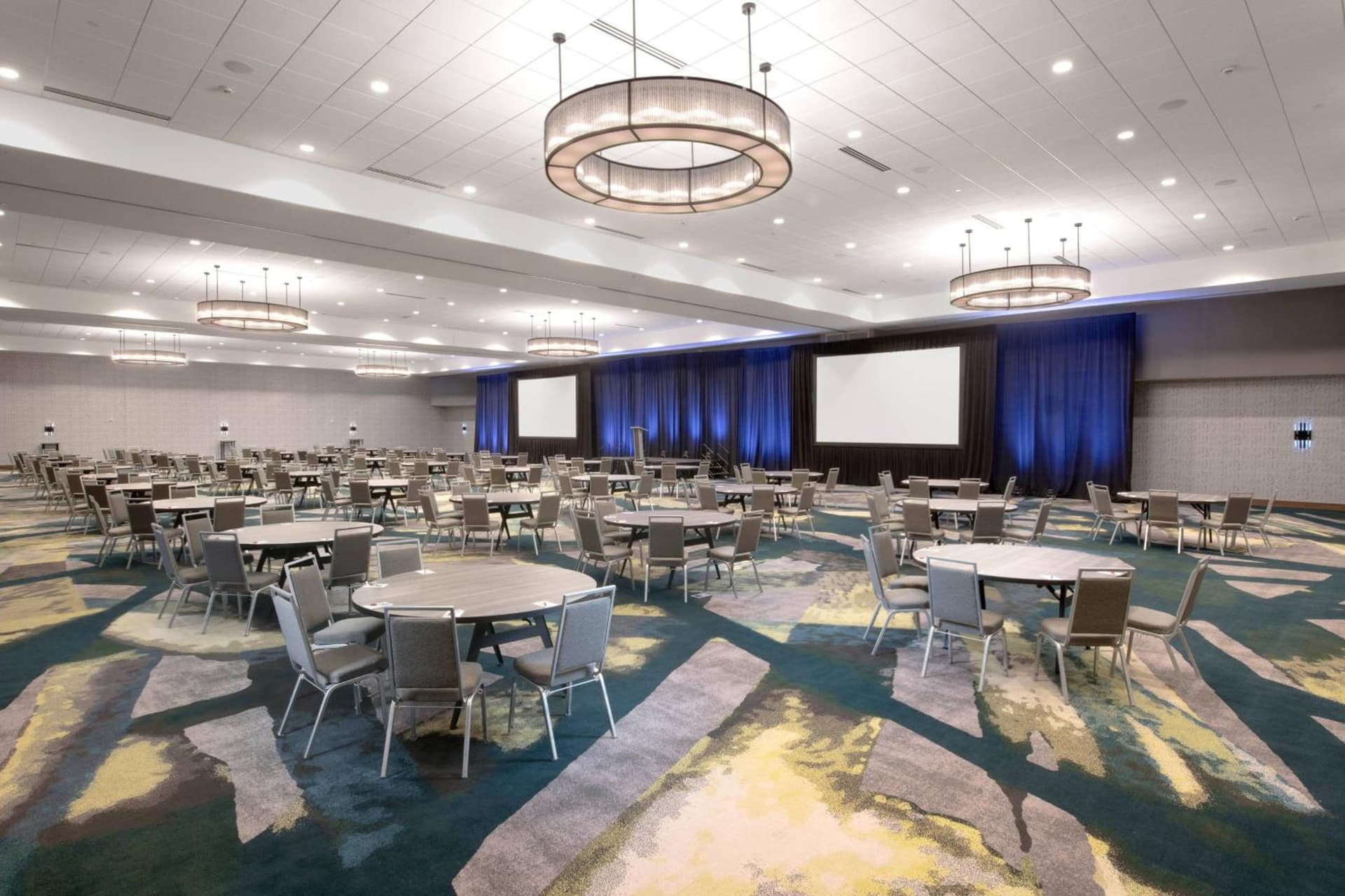 Marriott Dallas Allen Hotel & Convention Center gallery photo in Allen, TX — image 9