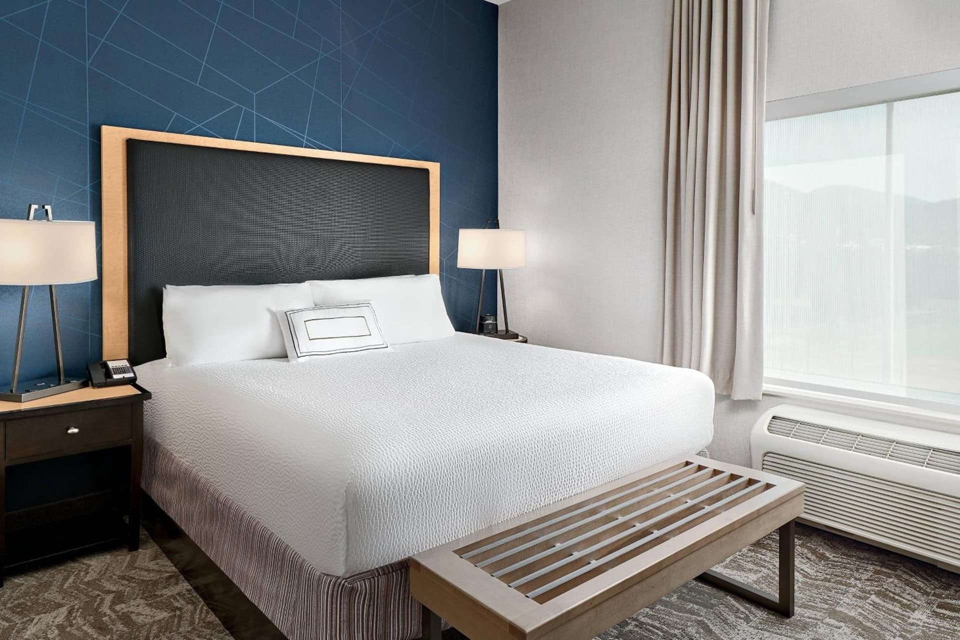 SpringHill Suites by Marriott Roanoke gallery photo in Roanoke, VA — image 5