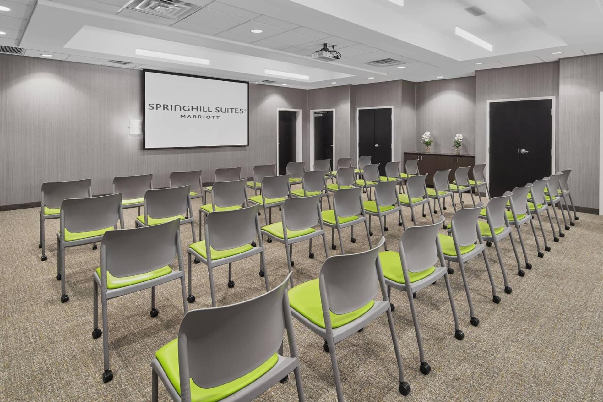 SpringHill Suites by Marriott Roanoke gallery photo in Roanoke, VA — image 13