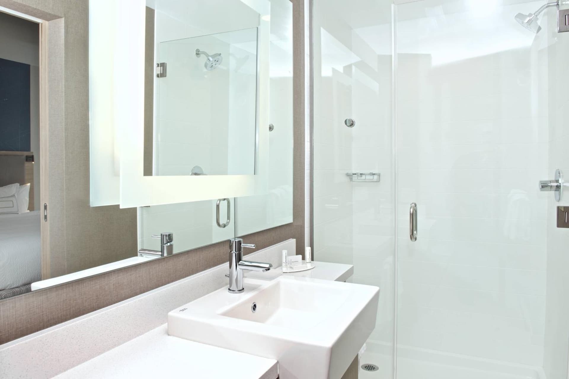 SpringHill Suites by Marriott Seattle Issaquah gallery photo in Issaquah, WA — image 14