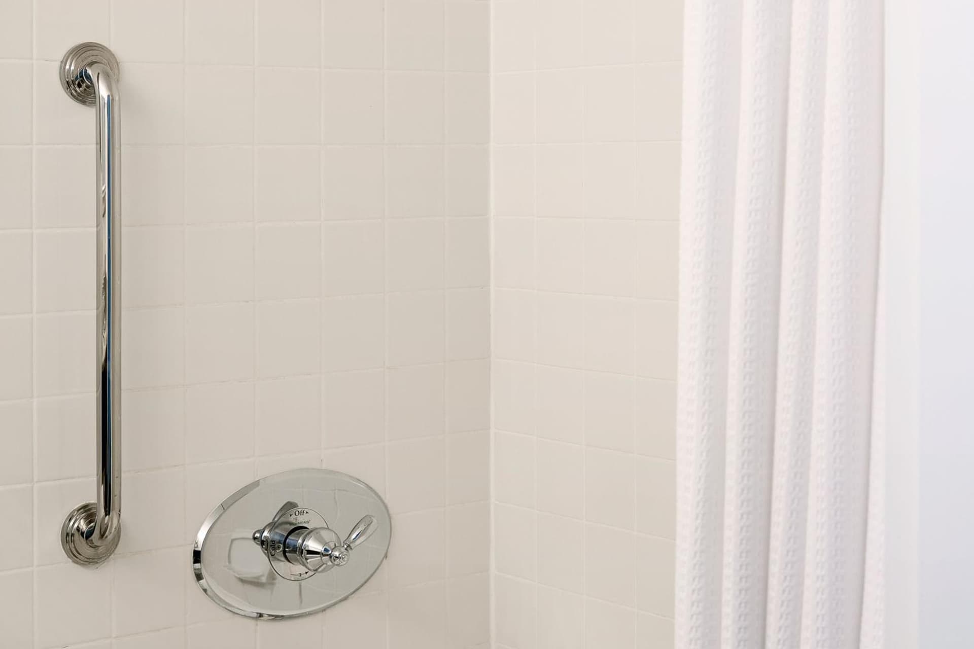 Renaissance Newark Airport Hotel gallery photo in Elizabeth, NJ — image 29