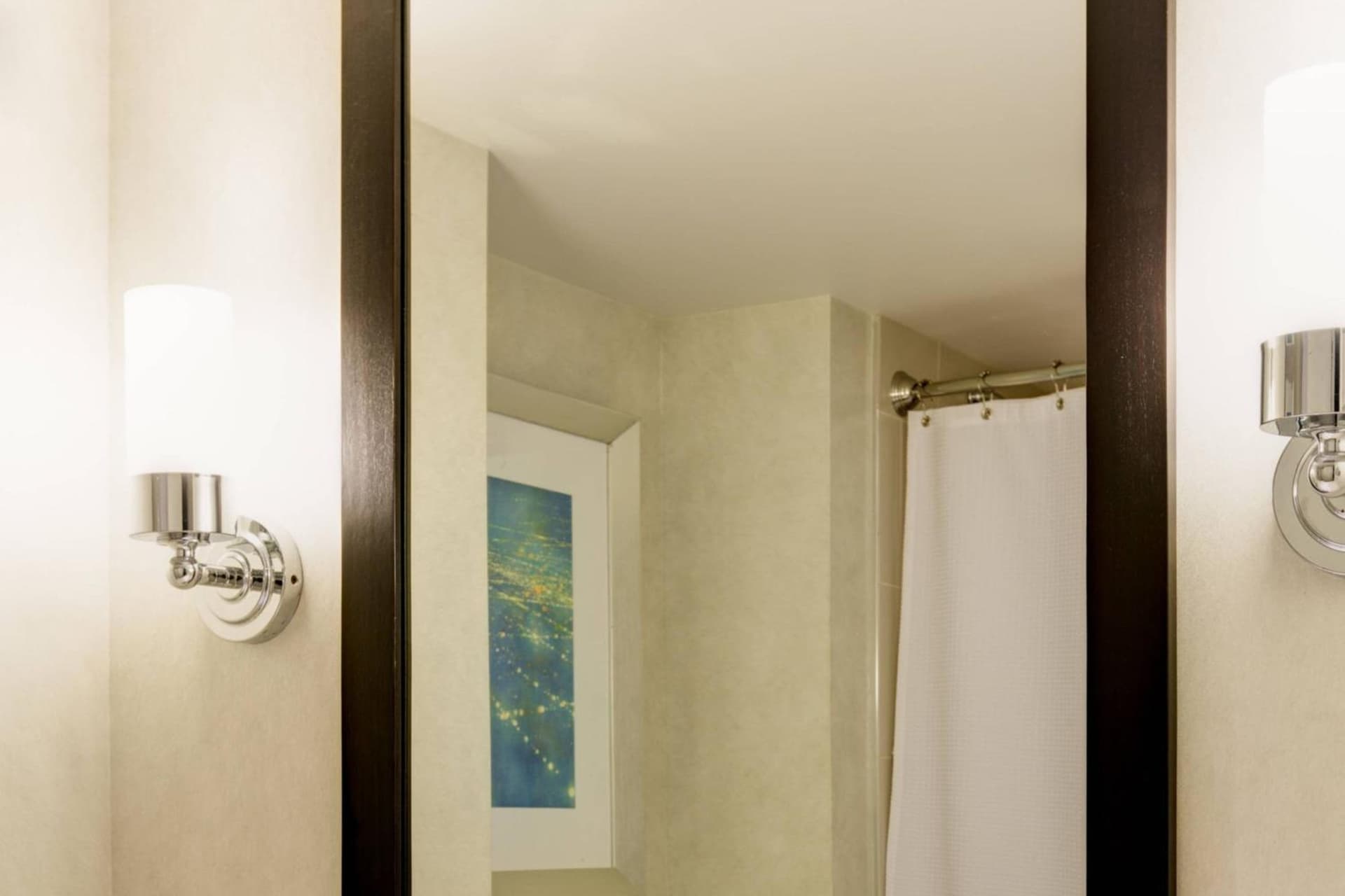 Renaissance Arlington Capital View Hotel gallery photo in Arlington, VA — image 29