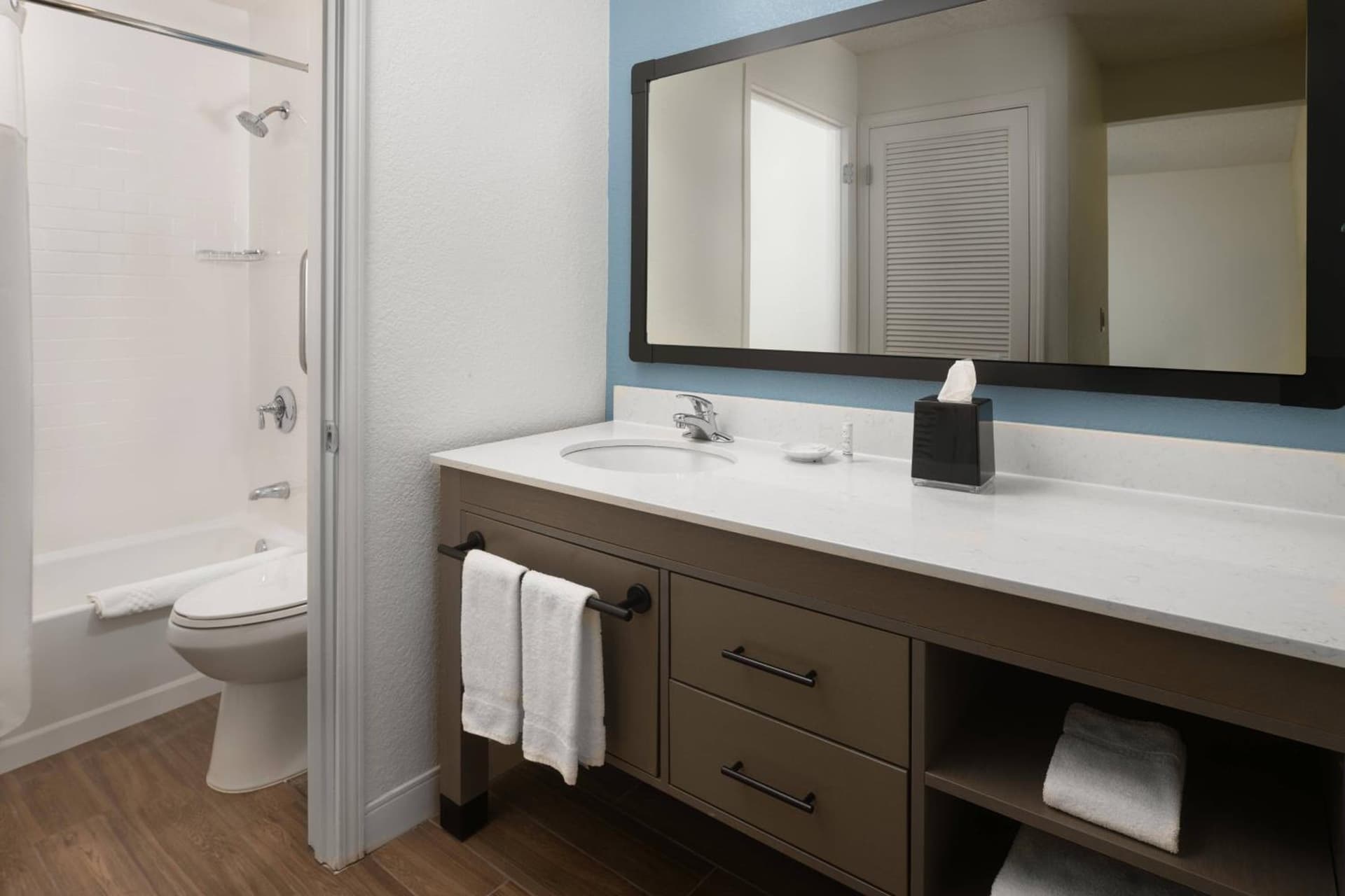Residence Inn by Marriott San Francisco Airport San Mateo gallery photo in San Mateo, CA — image 20