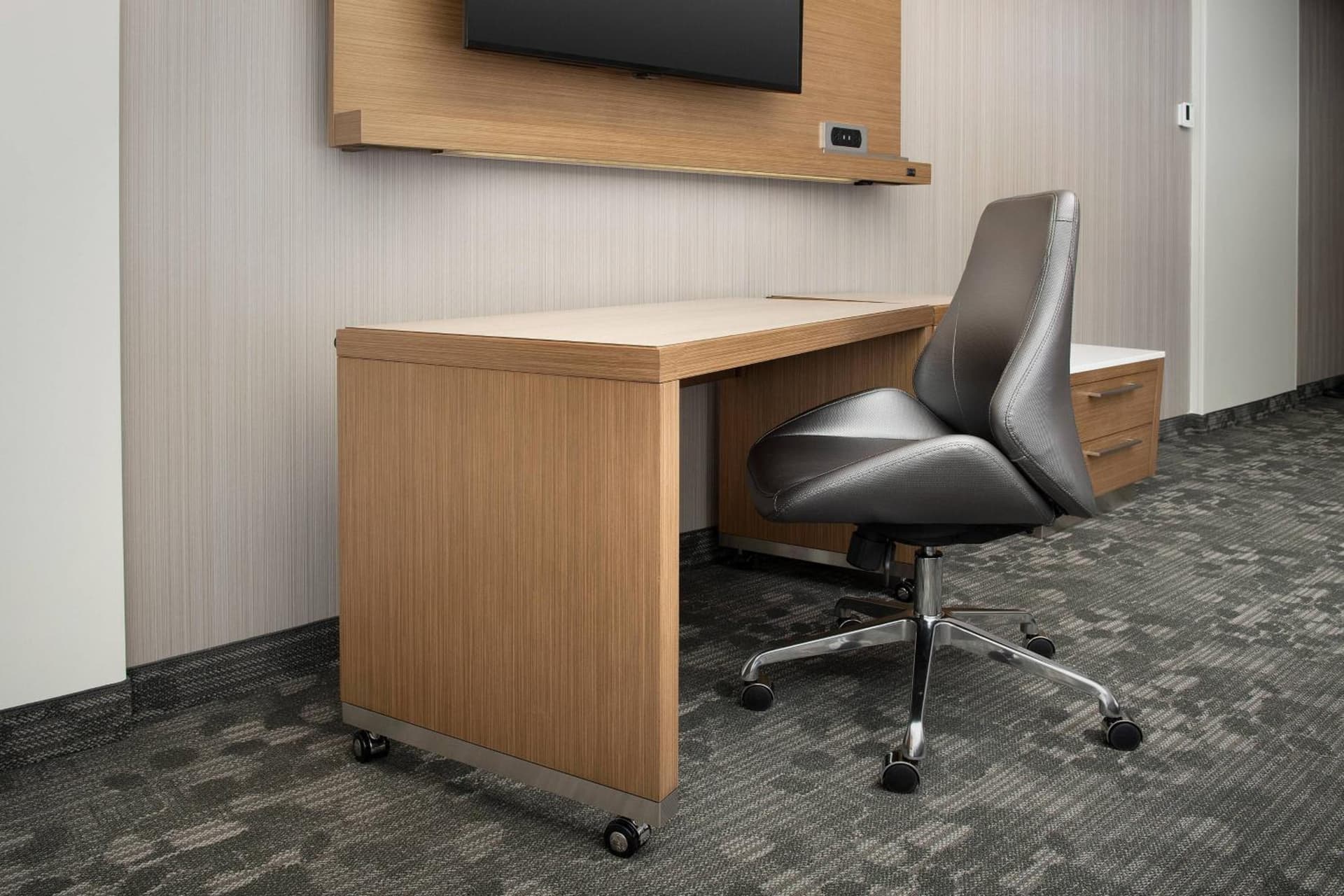 Courtyard by Marriott Portland East gallery photo in Portland, OR — image 30