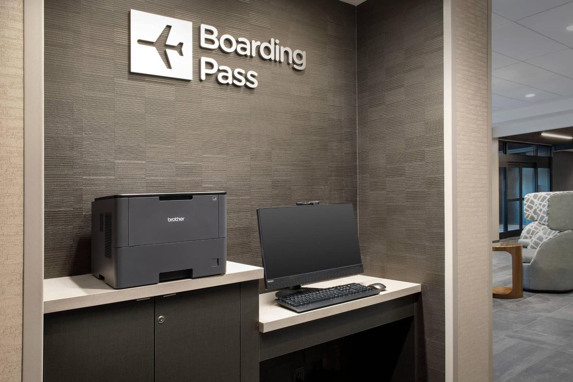 Courtyard by Marriott Portland East gallery photo in Portland, OR — image 14