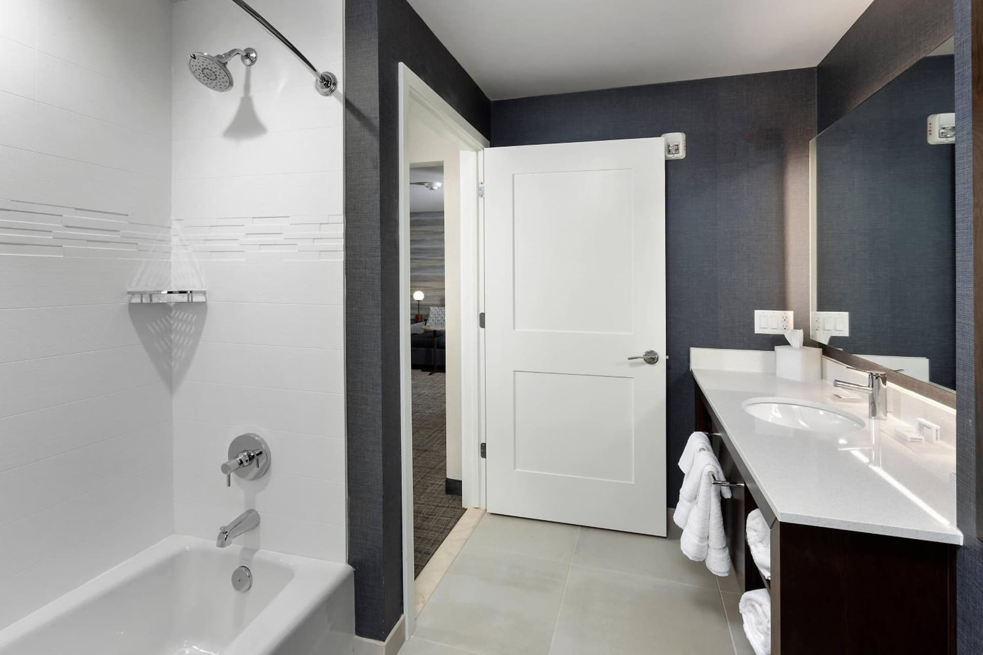 Residence Inn by Marriott Milwaukee Brookfield gallery photo in Brookfield, WI — image 25