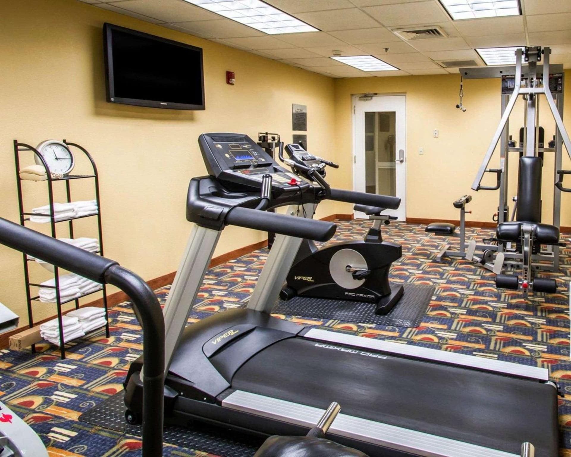 Clarion Inn & Suites Miami International Airport gallery photo in Miami, FL — image 34