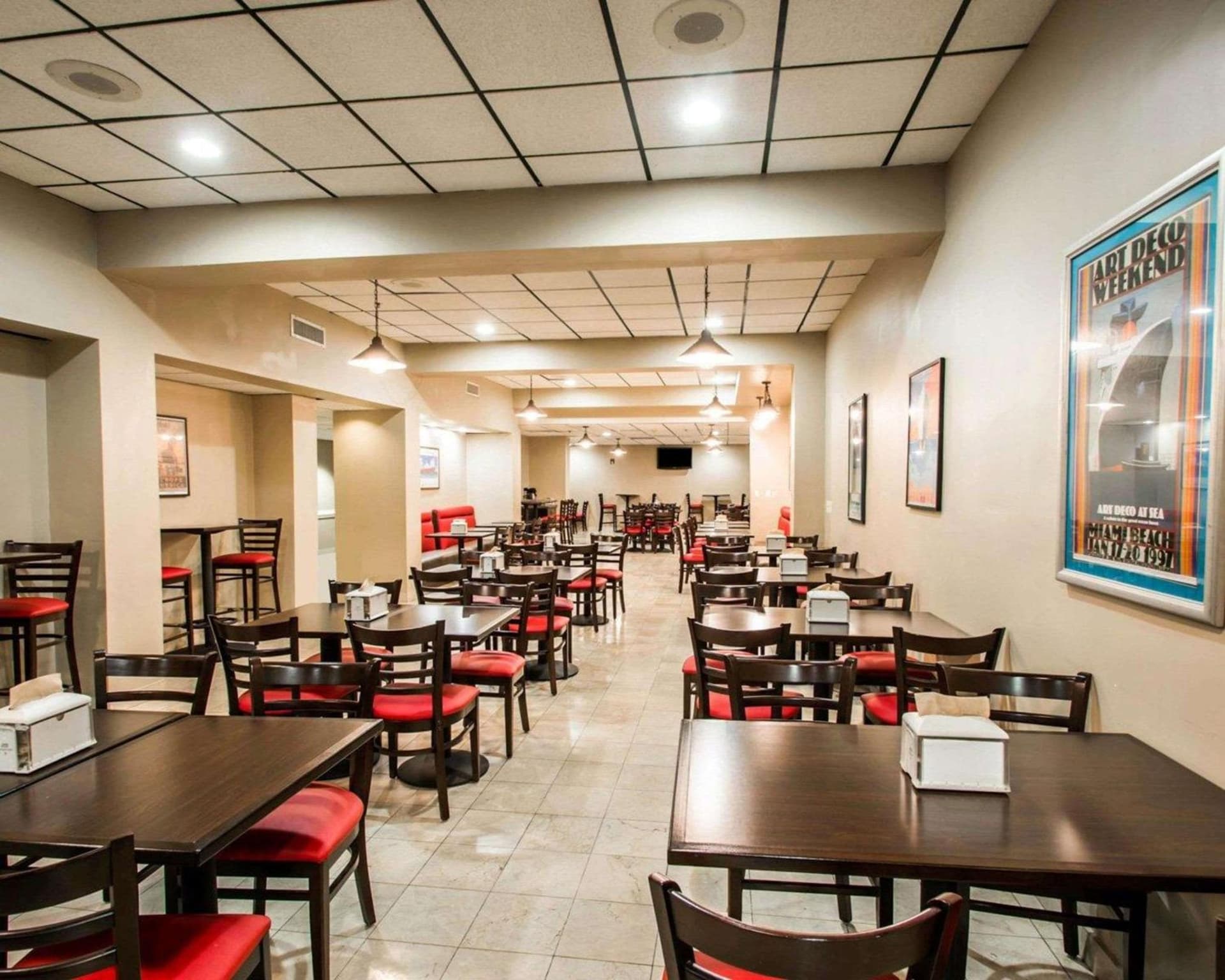 Clarion Inn & Suites Miami International Airport gallery photo in Miami, FL — image 17