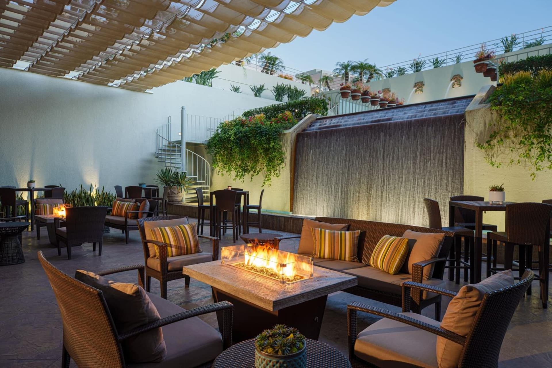 The Westin South Coast Plaza, Costa Mesa gallery photo in Costa Mesa, CA — image 101