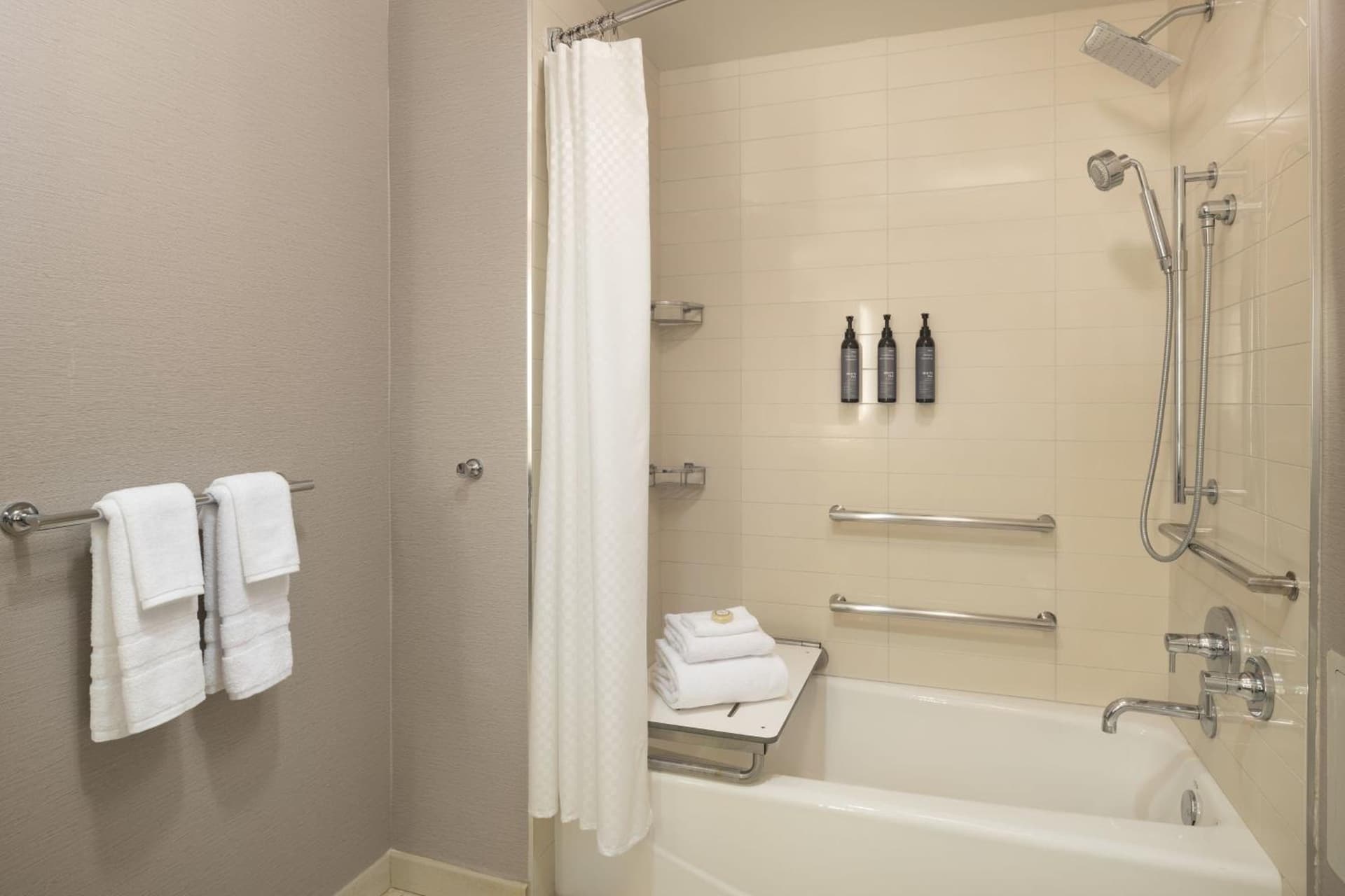 The Westin South Coast Plaza, Costa Mesa gallery photo in Costa Mesa, CA — image 19
