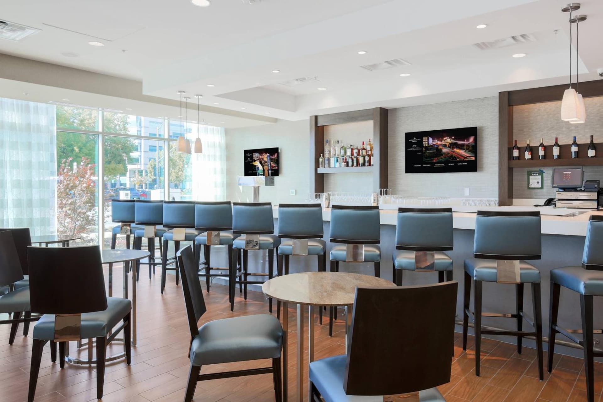 SpringHill Suites by Marriott San Jose Airport gallery photo in San Jose, CA — image 26