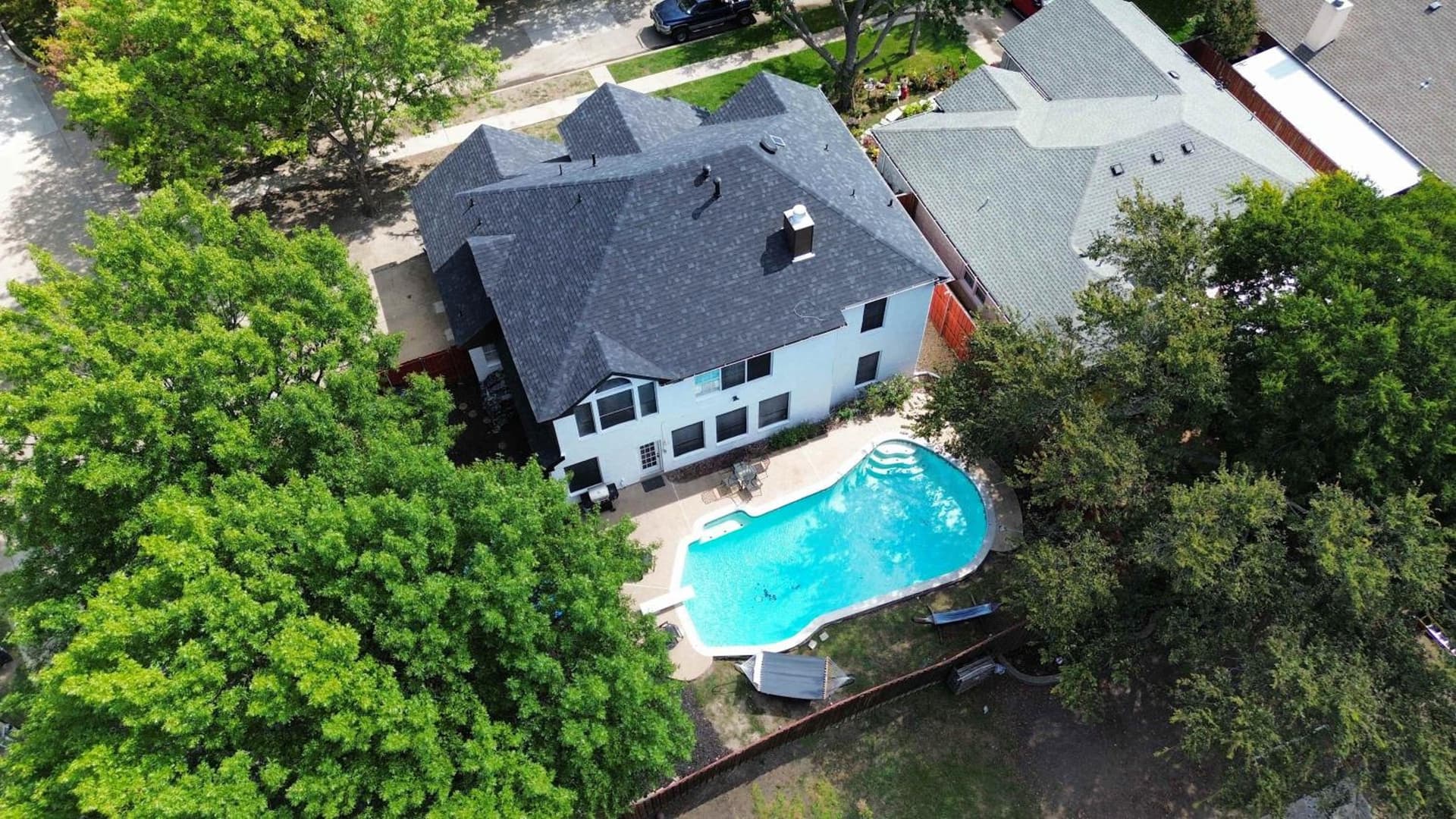 Grand 6BR 2,5BA Holiday Home with Pool, Grill & Game Room featured exterior or lobby in Grand Prairie, TX — similar hotel