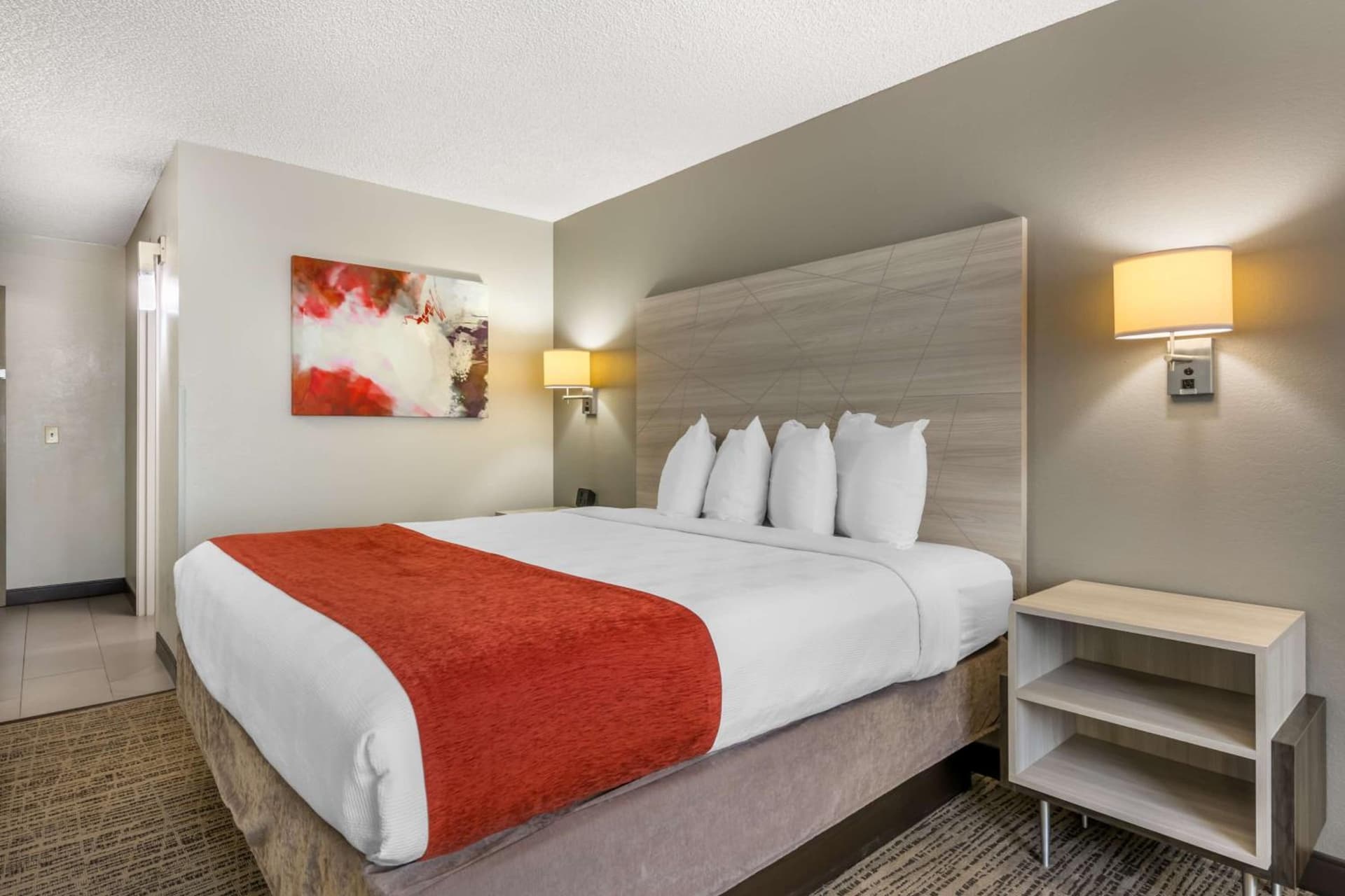 Best Western Plus Lake City interior in Lake City, FL — gallery photo 2