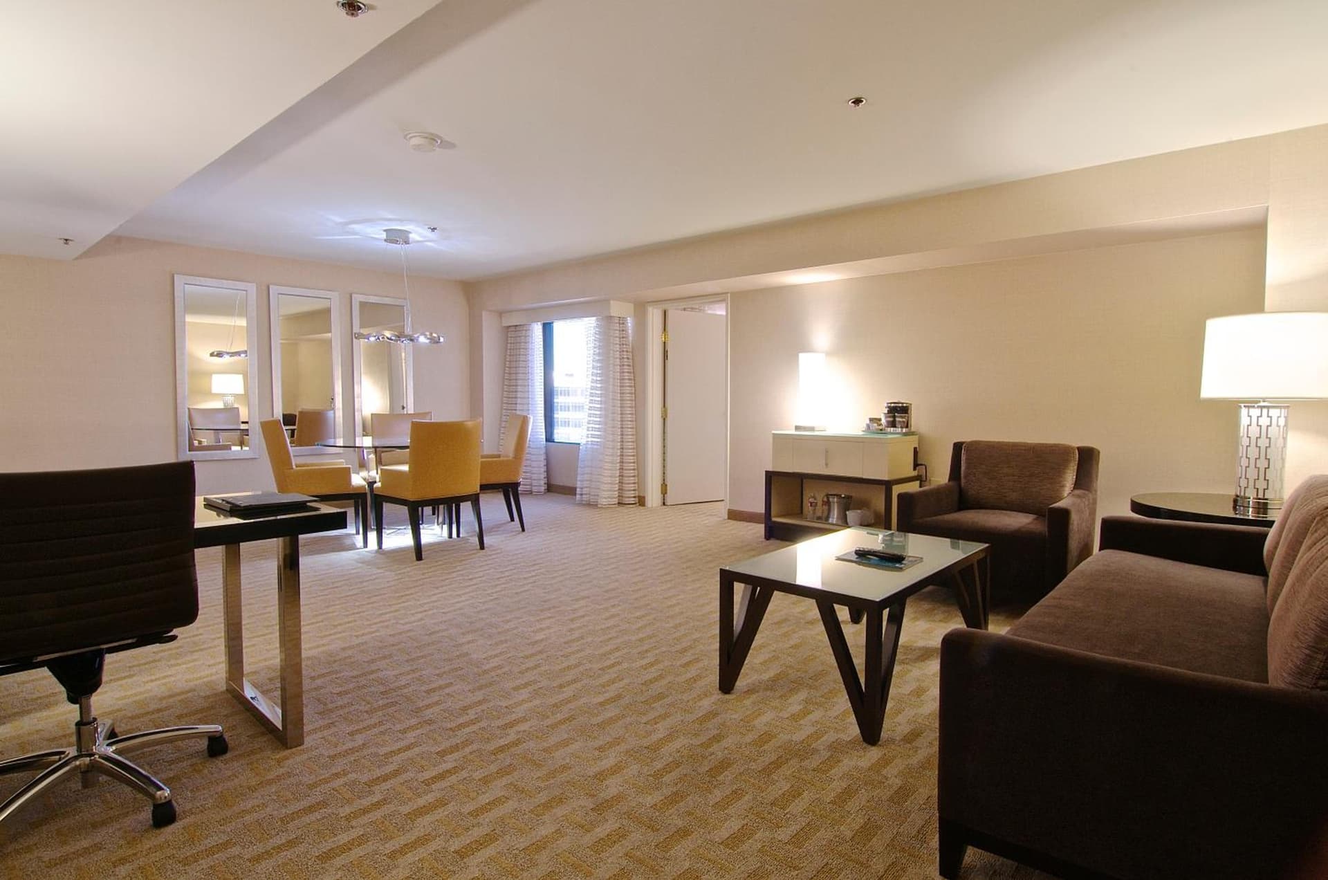 Hilton Los Angeles Airport gallery photo in Los Angeles, CA — image 15