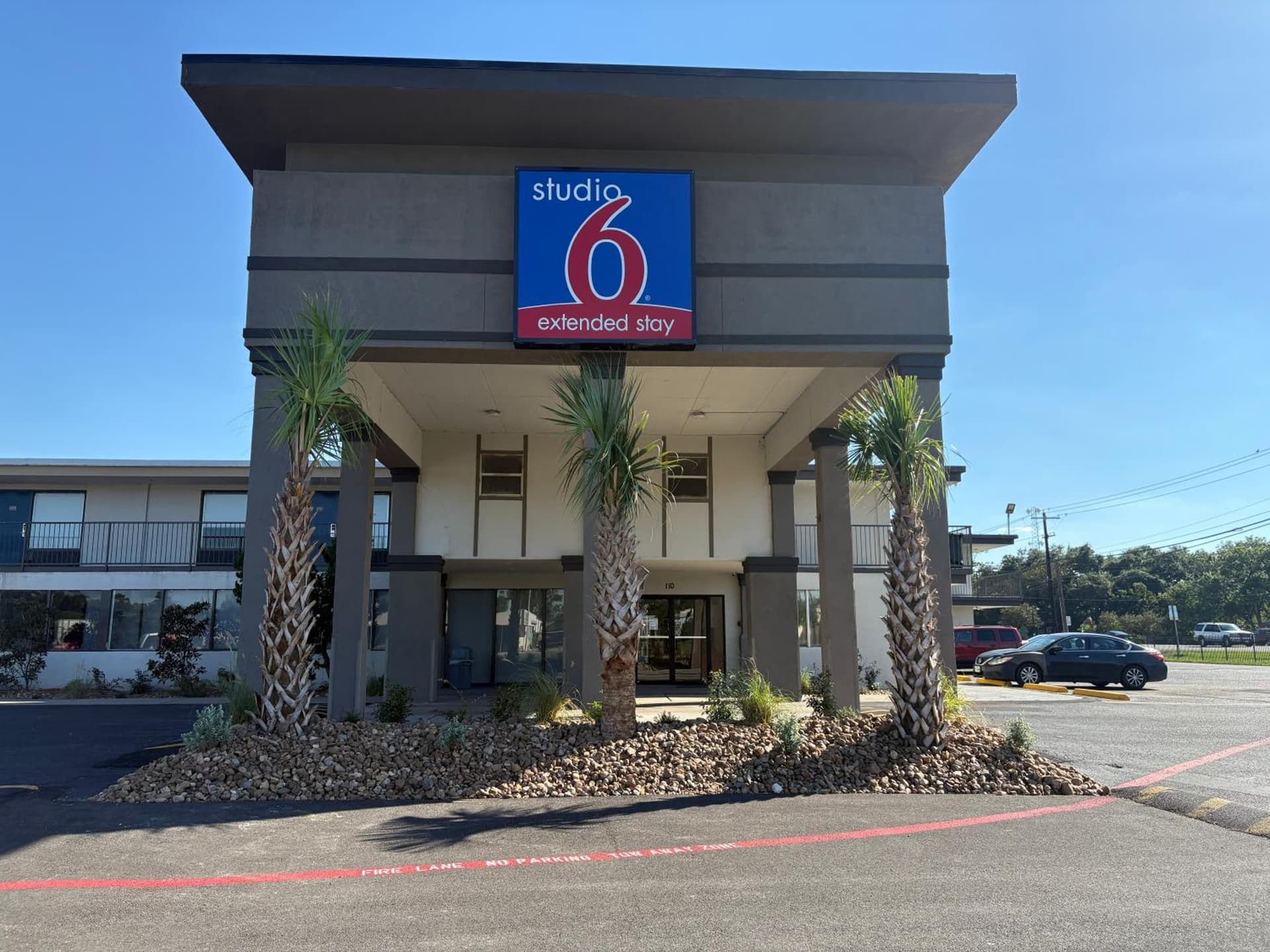 Studio 6 Alvin, TX — hotel in Alvin, Texas