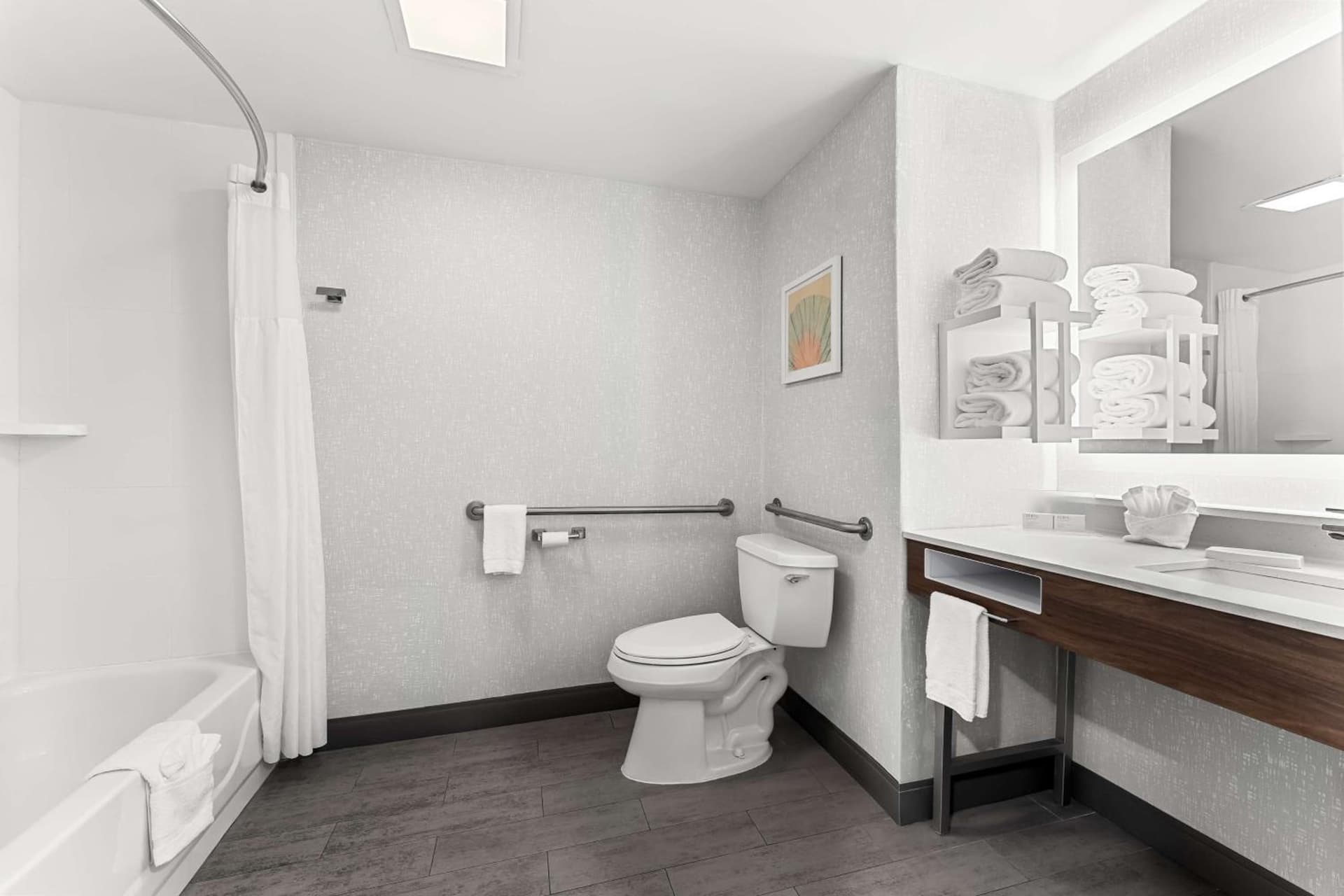 Hampton Inn Stroudsburg Poconos interior in Stroudsburg, PA — gallery photo 2