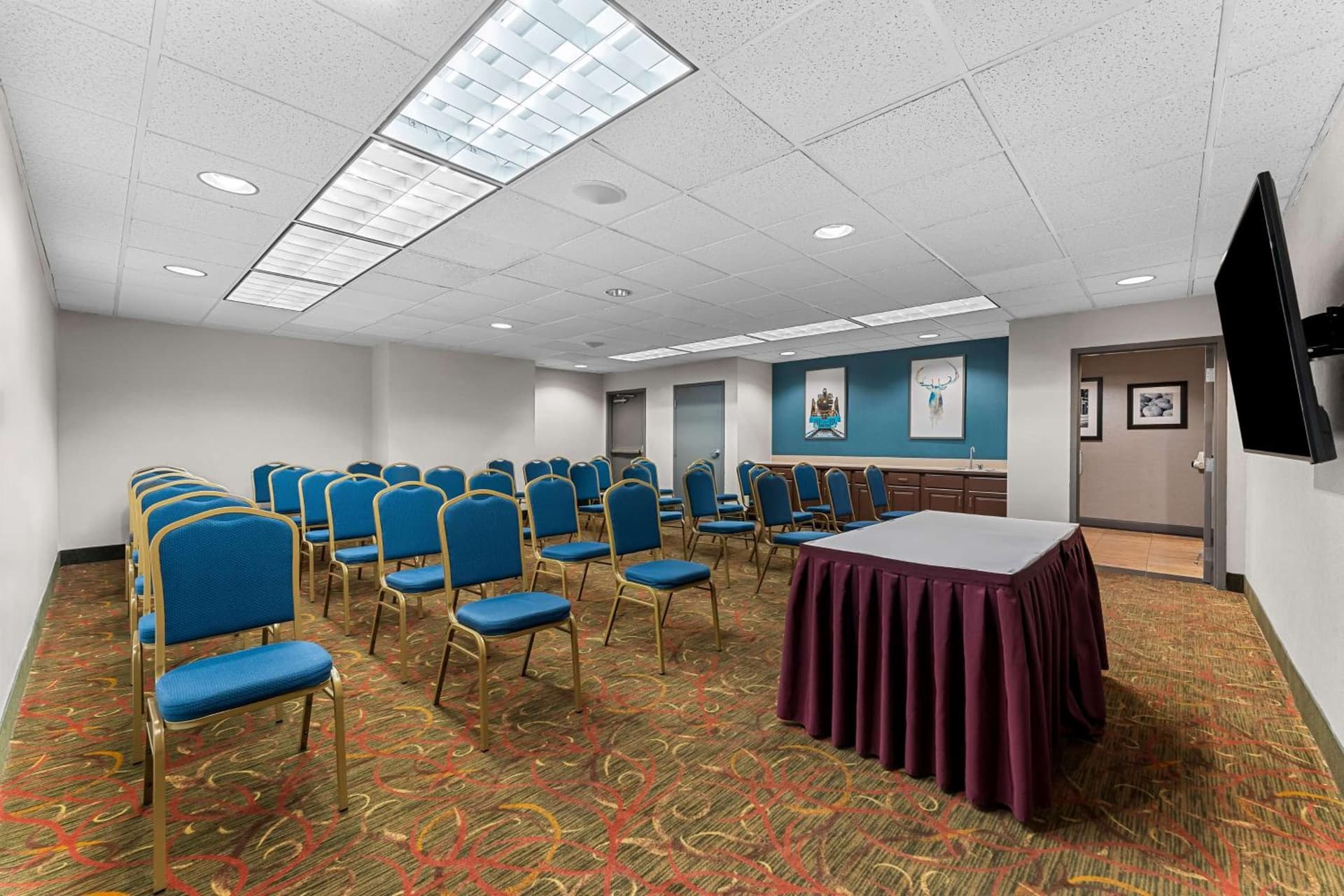 Hampton Inn Stroudsburg Poconos gallery photo in Stroudsburg, PA — image 7
