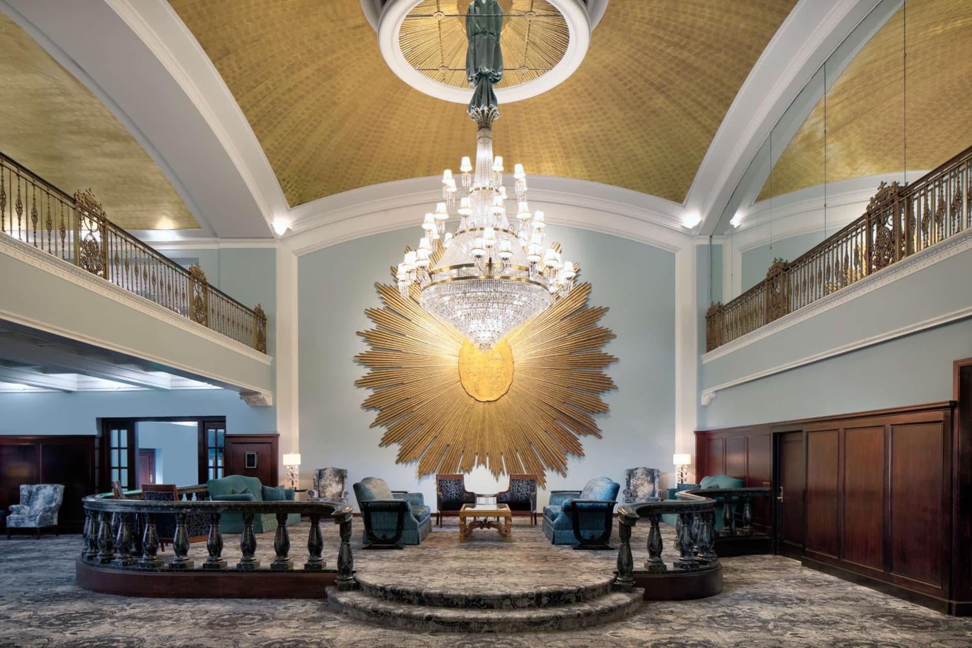 Amway Grand Plaza Hotel, Curio Collection by Hilton gallery photo in Grand Rapids, MI — image 133