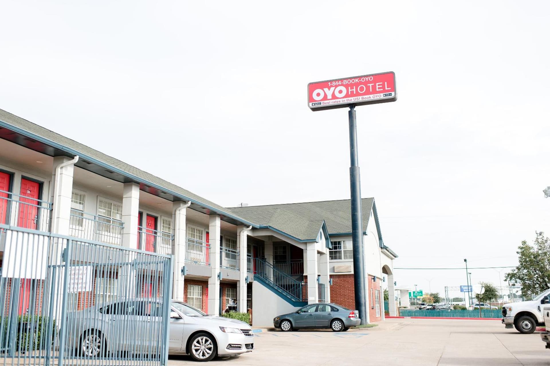 OYO Hotel Wichita Falls I-44 Sheppard Airforce featured exterior or lobby in Wichita Falls, TX — similar hotel