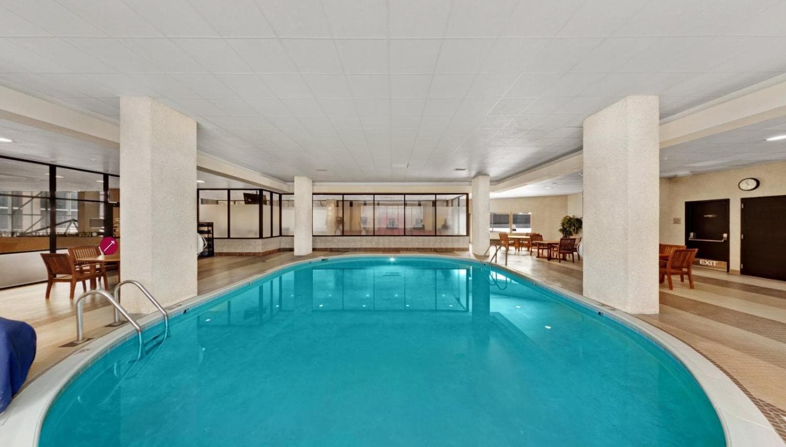 DoubleTree by Hilton St Paul Downtown gallery photo in Saint Paul, MN — image 32