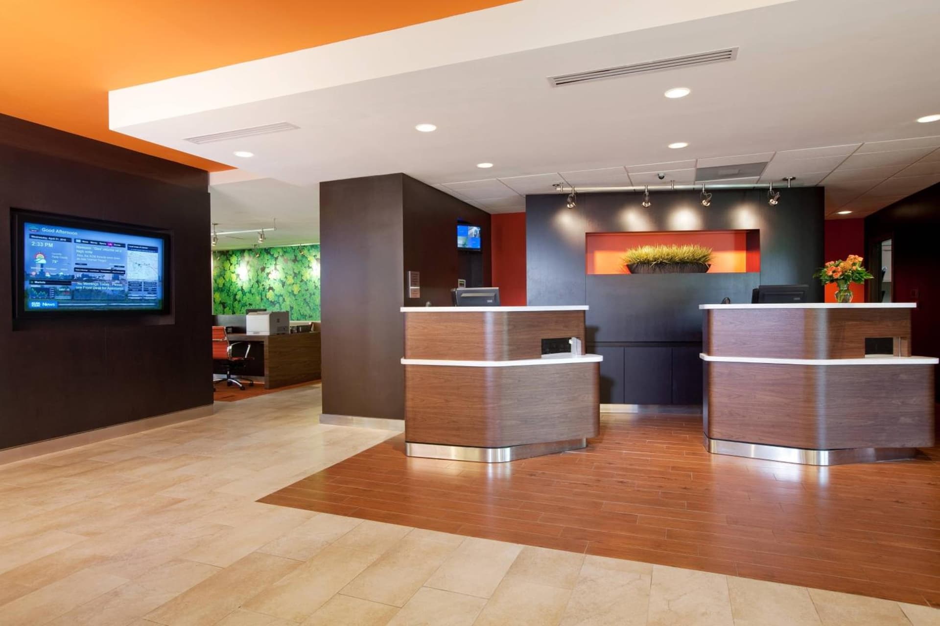 Courtyard by Marriott Baton Rouge Acadian Centre/LSU Area interior in Baton Rouge, LA — gallery photo 2