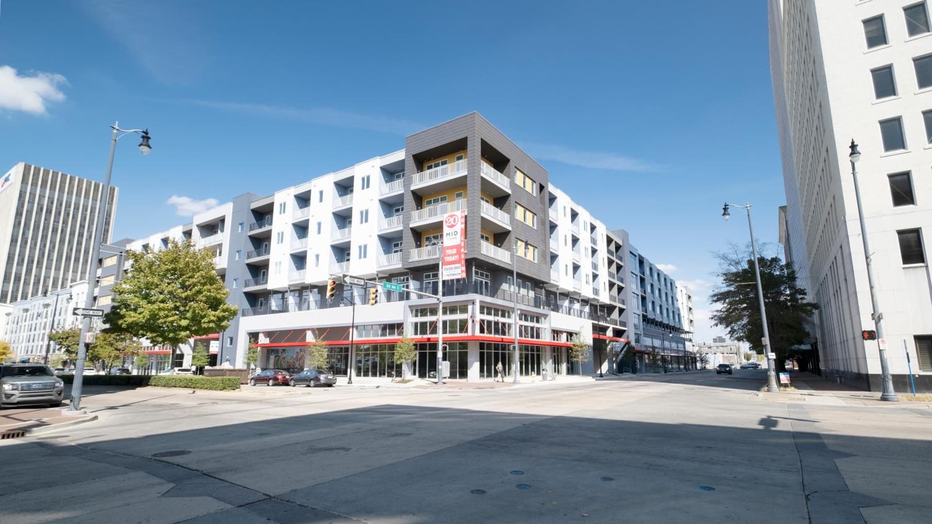 20Midtown Apartments by Barsala featured exterior or lobby in Birmingham, AL — similar hotel