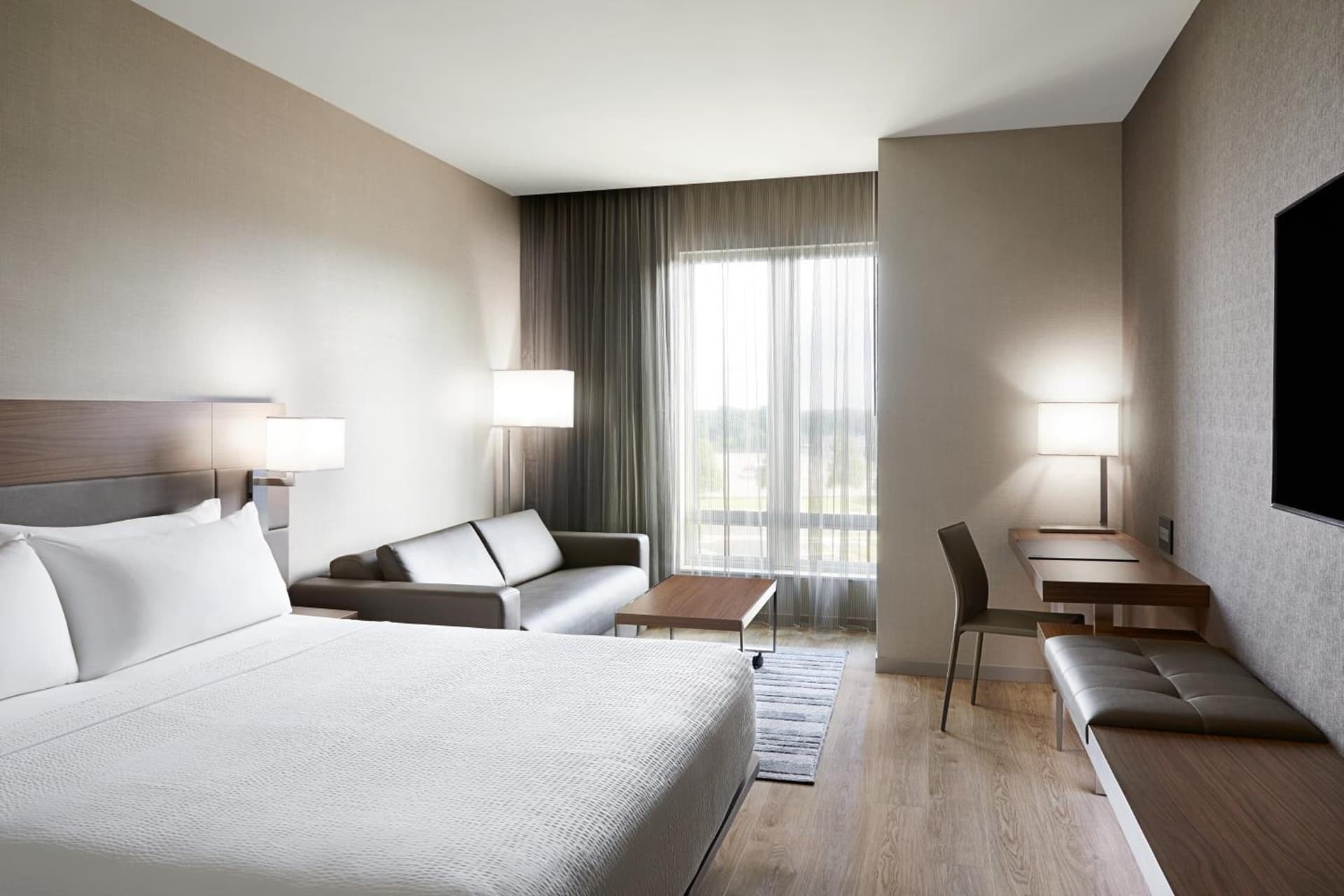 AC Hotel by Marriott Bloomington Mall of America gallery photo in Bloomington, MN — image 31