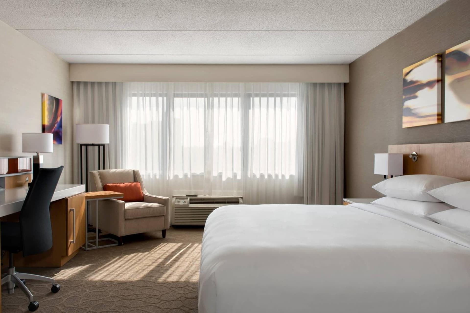 Delta Hotels by Marriott Utica gallery photo in Utica, NY — image 22