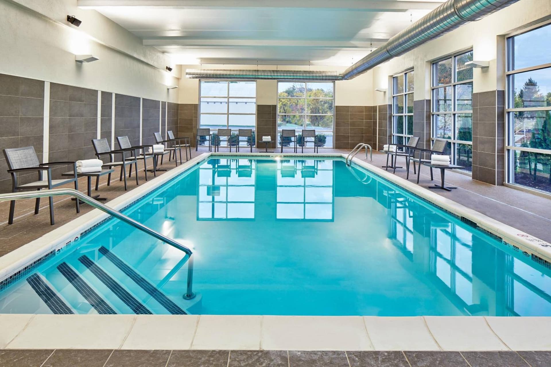Courtyard by Marriott Albany Airport gallery photo in Albany, NY — image 13