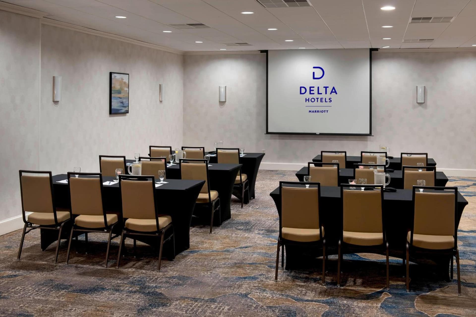 Delta Hotels by Marriott Utica gallery photo in Utica, NY — image 9