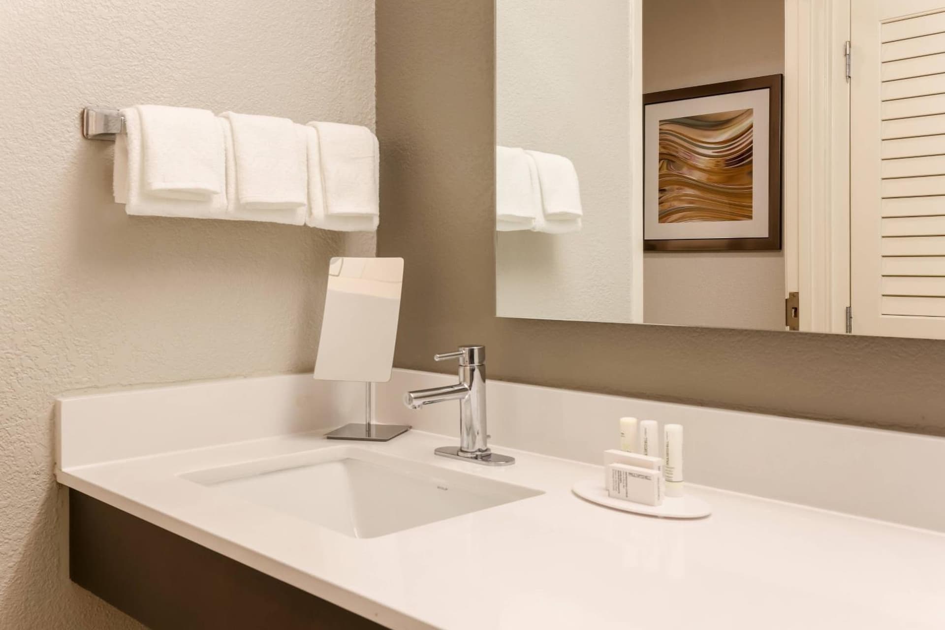 Courtyard by Marriott Monroe Airport gallery photo in Monroe, LA — image 19