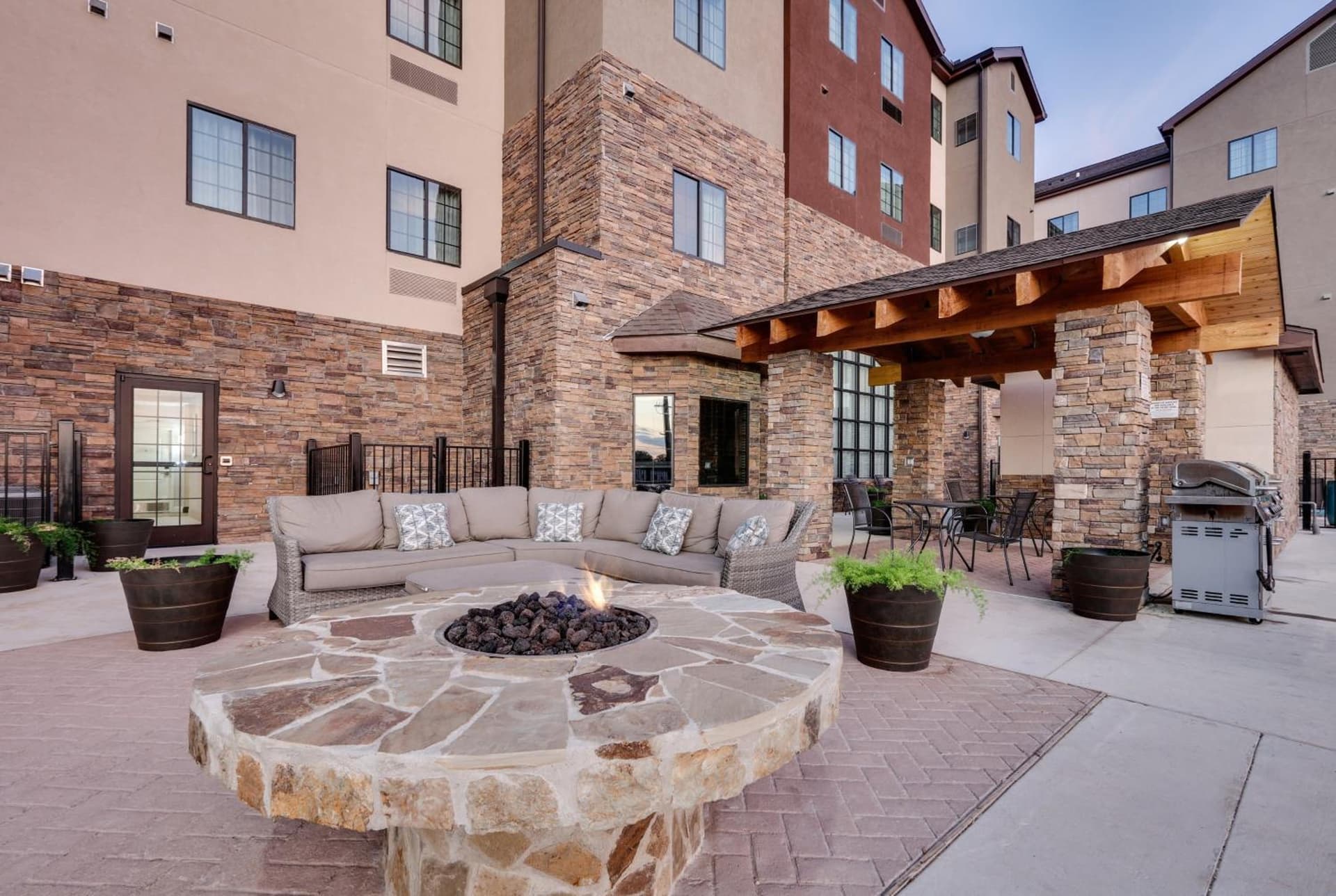 Staybridge Suites San Antonio - Schertz by IHG interior in Schertz, TX — gallery photo 2