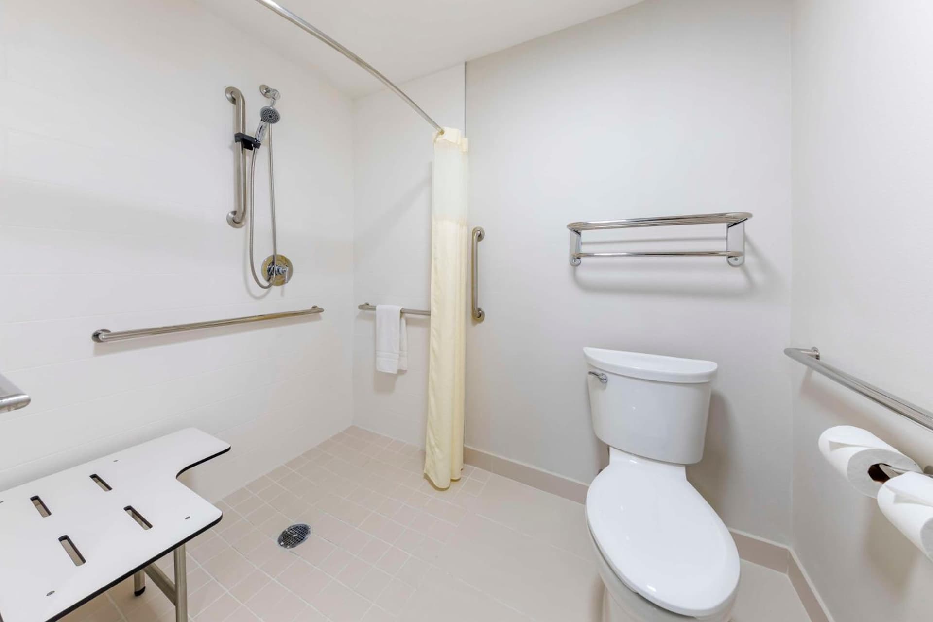 Executive Residency by Best Western Victorville gallery photo in Victorville, CA — image 5
