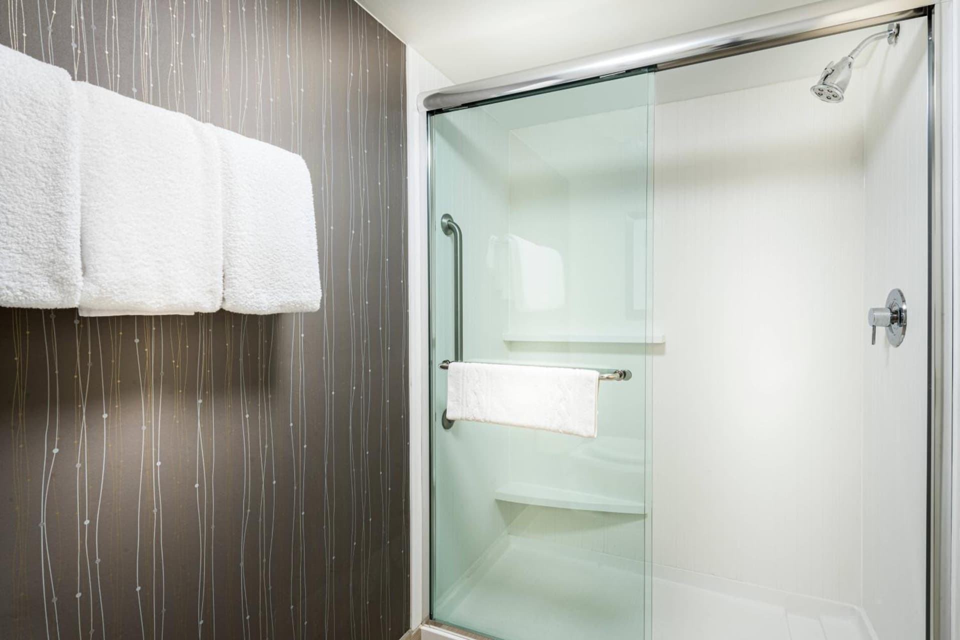 Courtyard by Marriott Lynchburg gallery photo in Lynchburg, VA — image 29