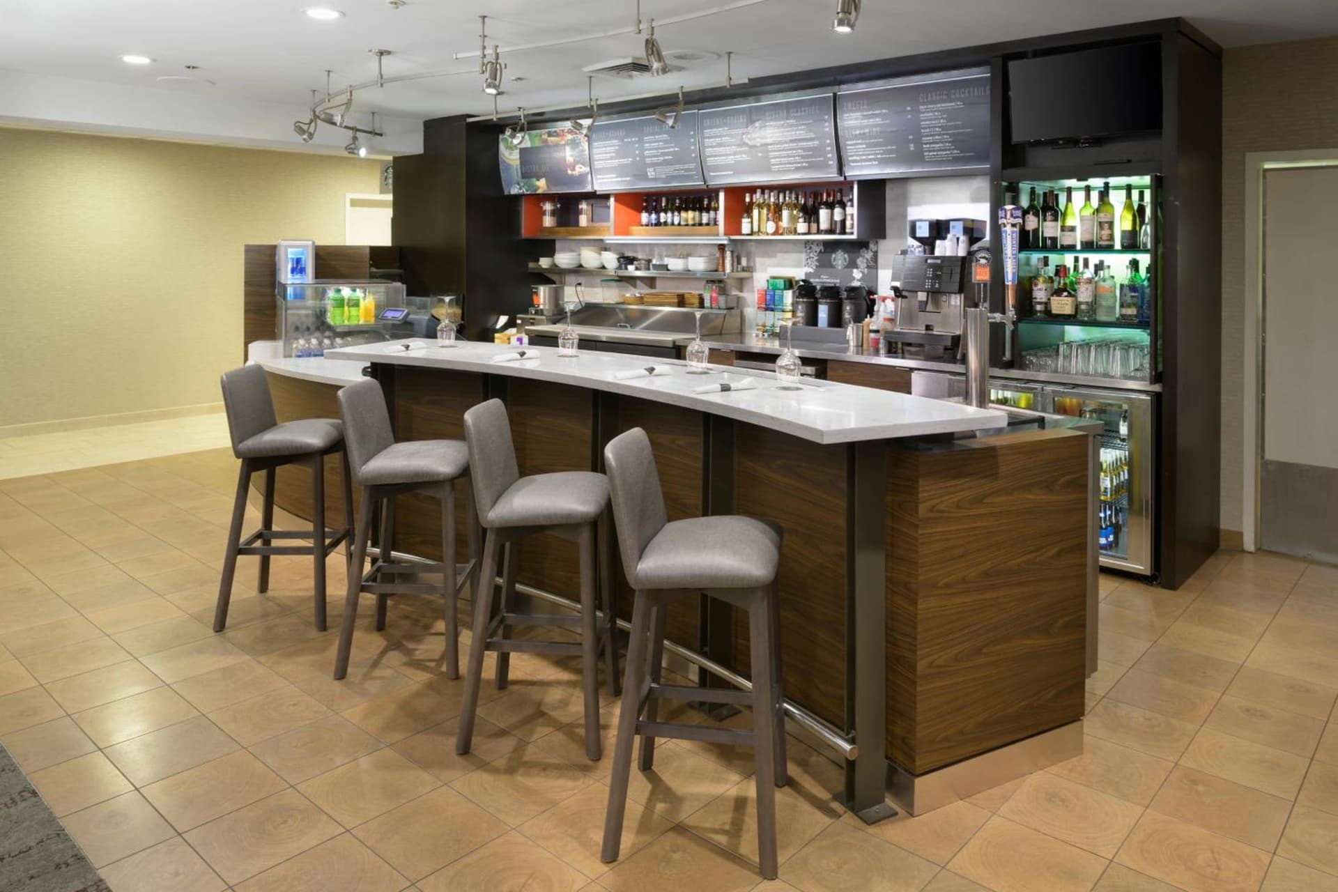 Courtyard by Marriott Lynchburg gallery photo in Lynchburg, VA — image 25