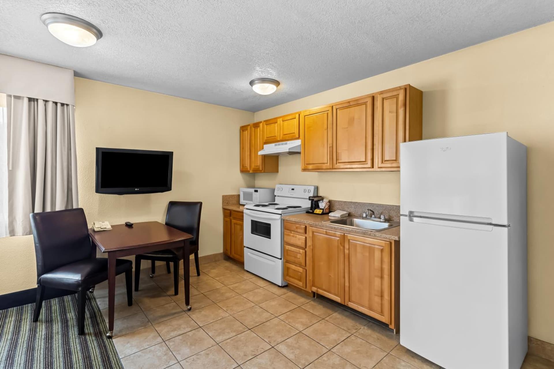 Quality Inn & Suites Vancouver - Hazel Dell gallery photo in Vancouver, WA — image 58