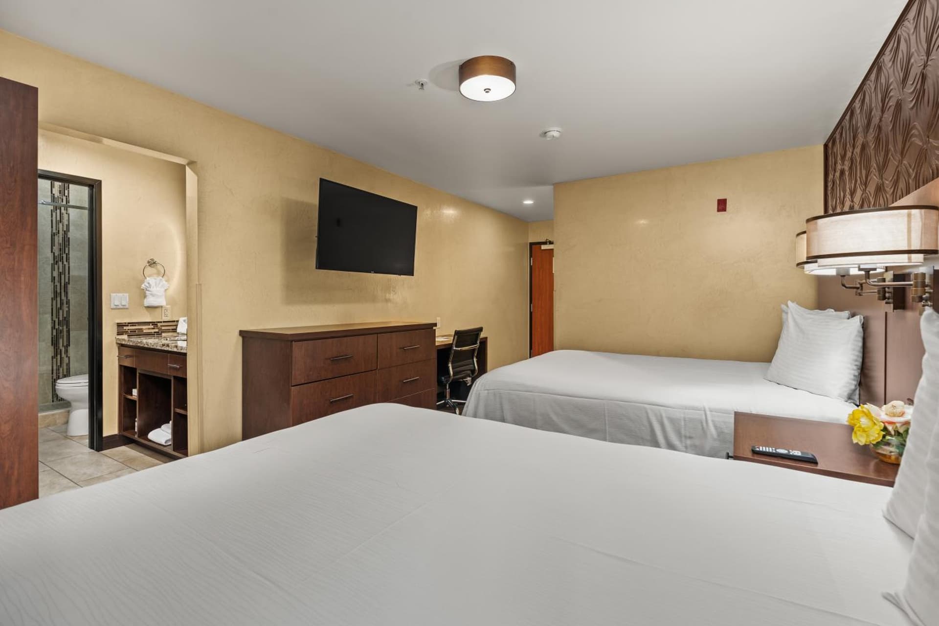 Ellis Island Hotel Casino & Brewery gallery photo in Las Vegas, NV — image 33