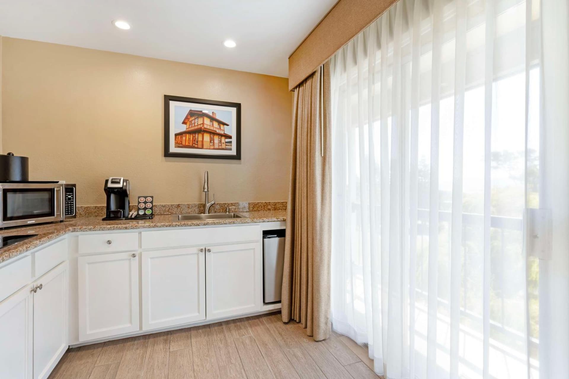 Best Western Plus Heritage Inn gallery photo in Benicia, CA — image 26