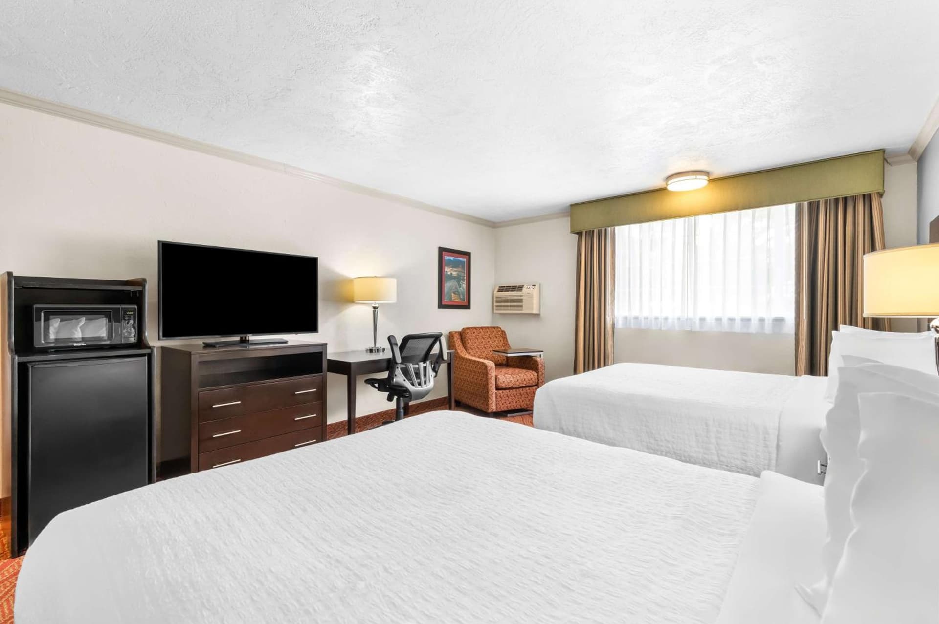 Best Western Plus Parkway Inn gallery photo in Wilsonville, OR — image 45