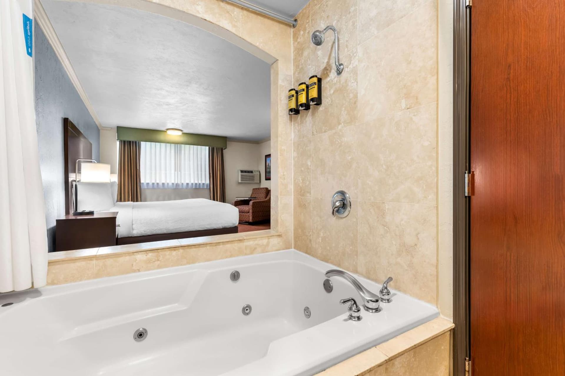 Best Western Plus Parkway Inn gallery photo in Wilsonville, OR — image 48