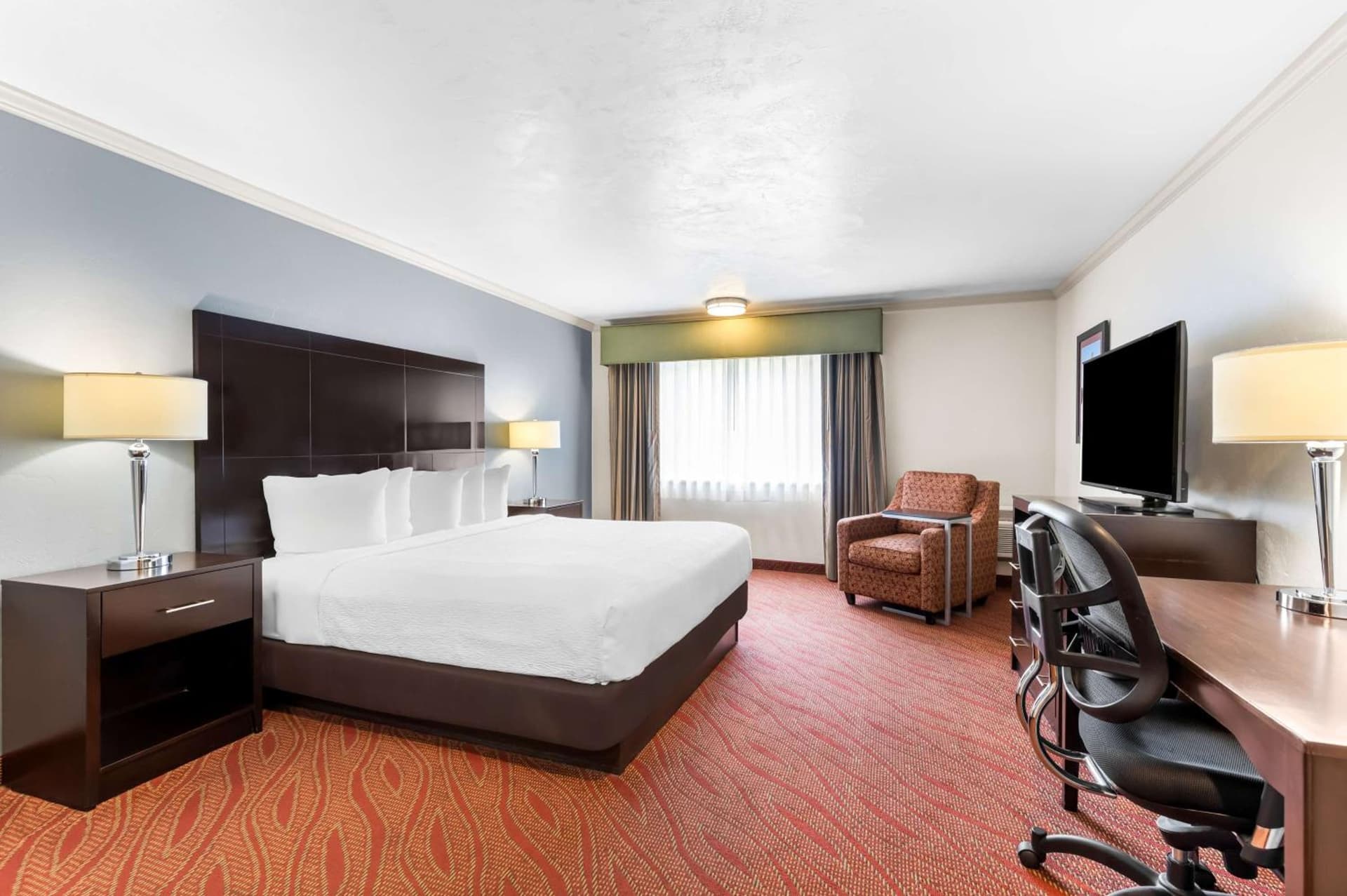 Best Western Plus Parkway Inn gallery photo in Wilsonville, OR — image 13