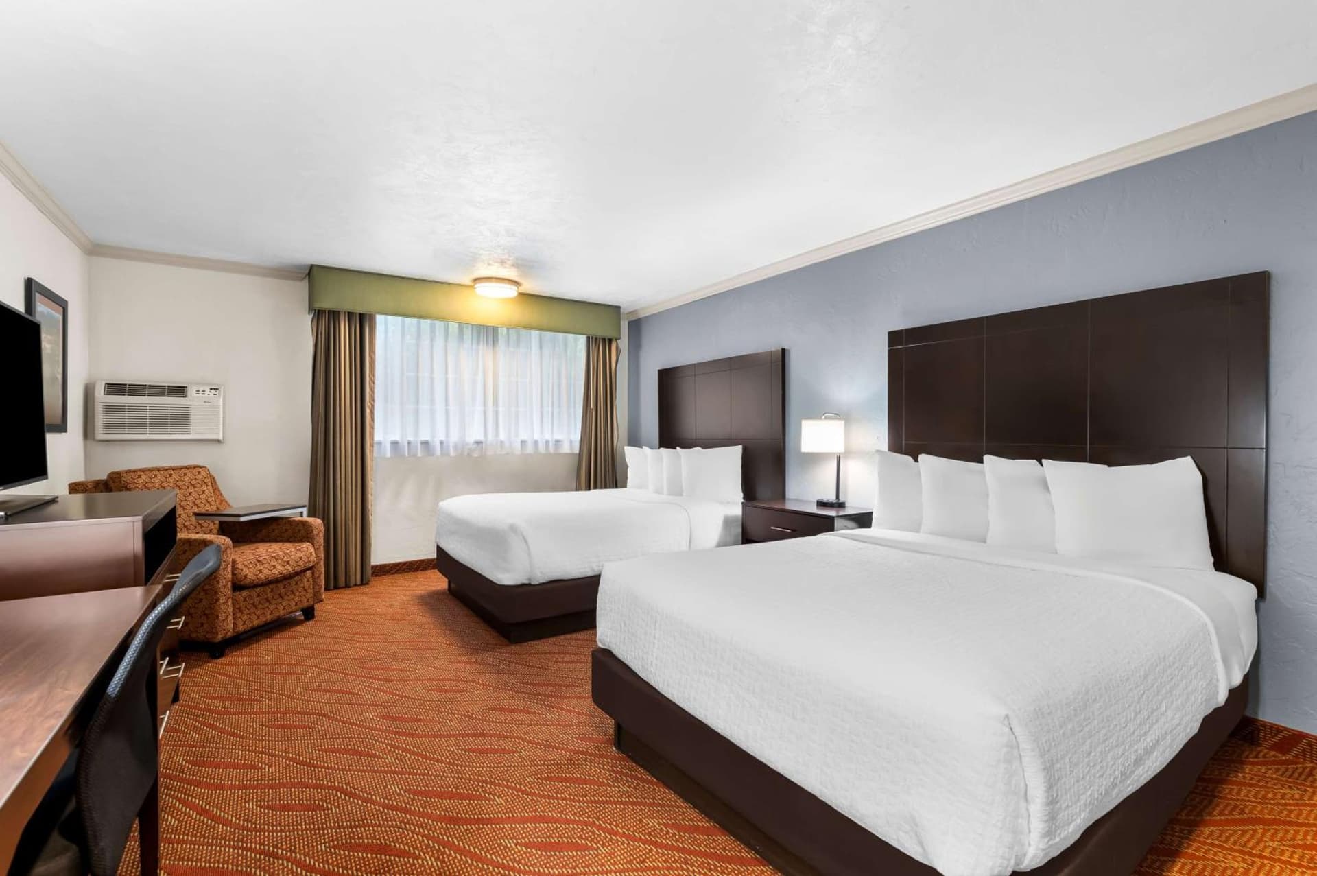 Best Western Plus Parkway Inn gallery photo in Wilsonville, OR — image 40